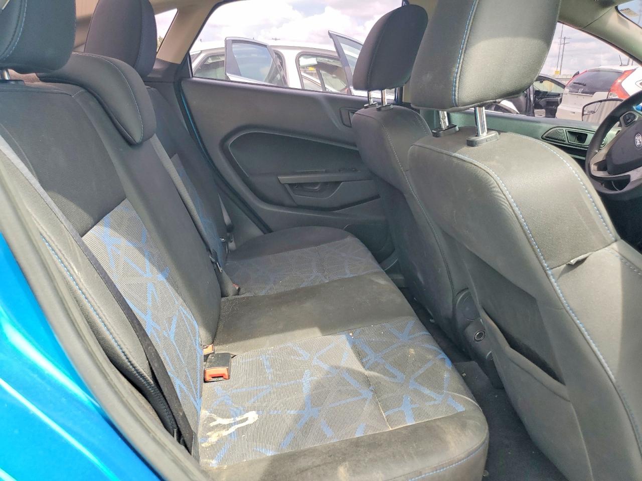 2012 Ford Fiesta Se Blue vin: 3FADP4BJ1CM125591