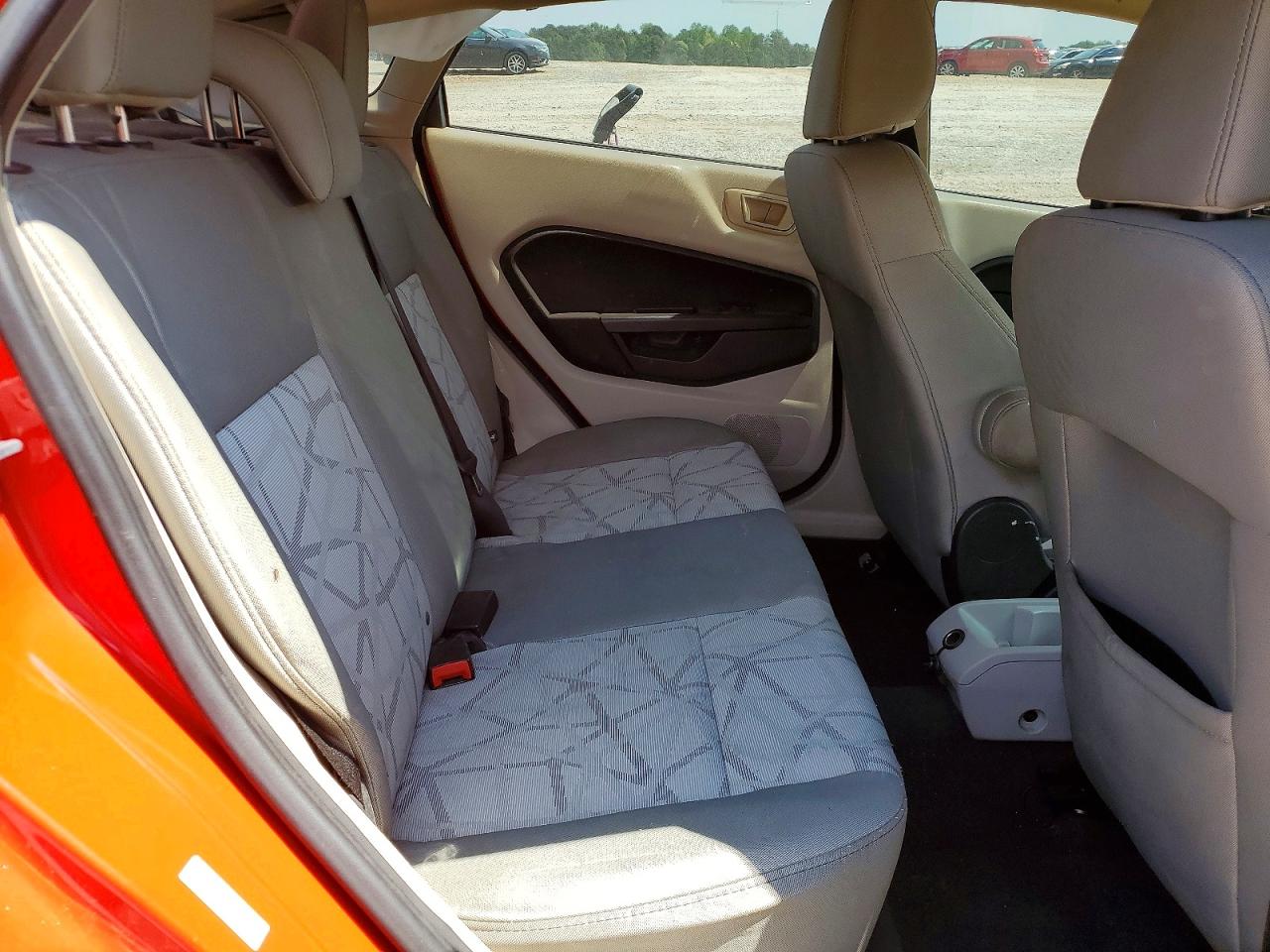 2012 Ford Fiesta Se Red vin: 3FADP4BJ1CM198525