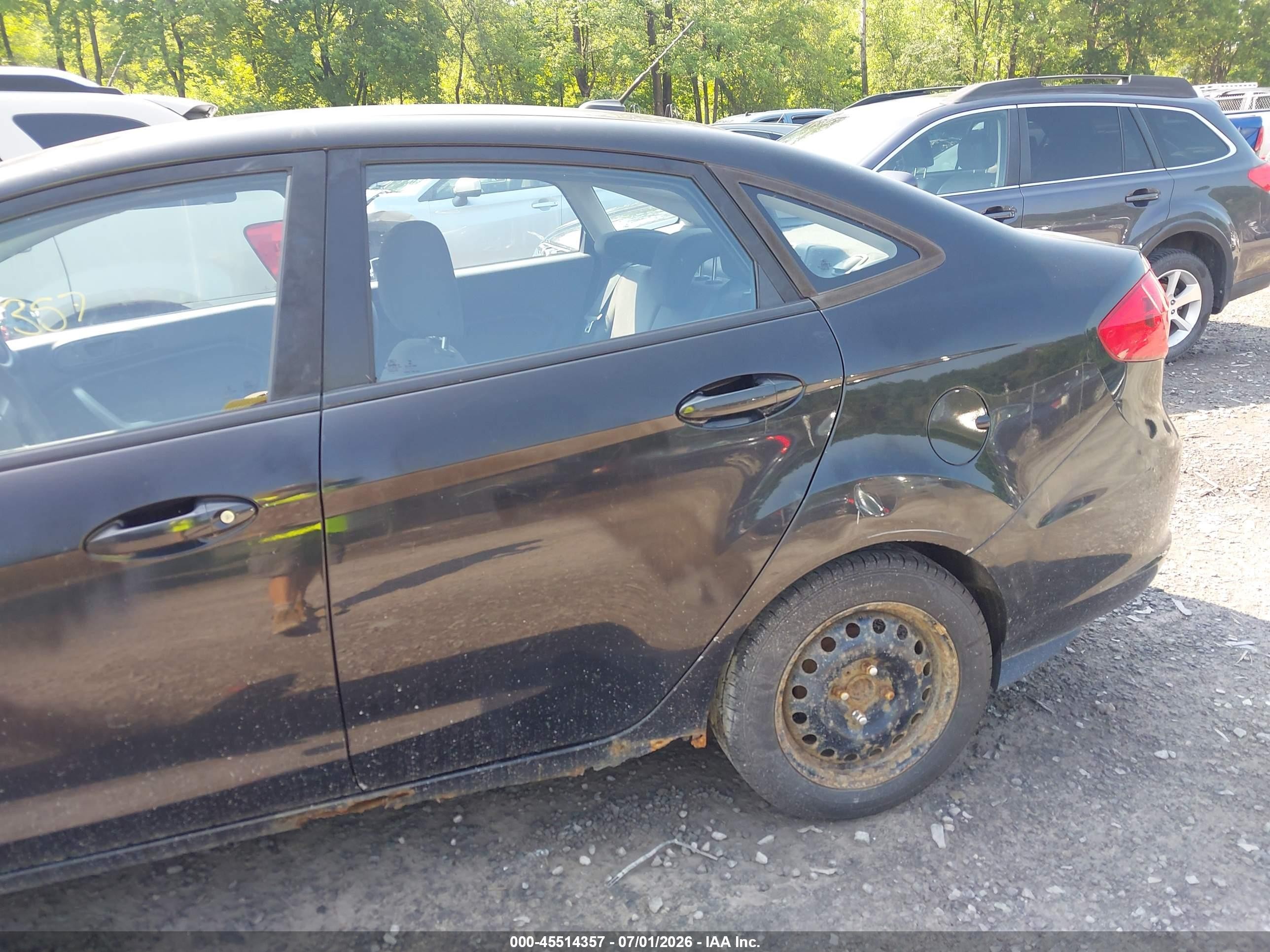 2013 Ford Fiesta Se Black vin: 3FADP4BJ1DM191074