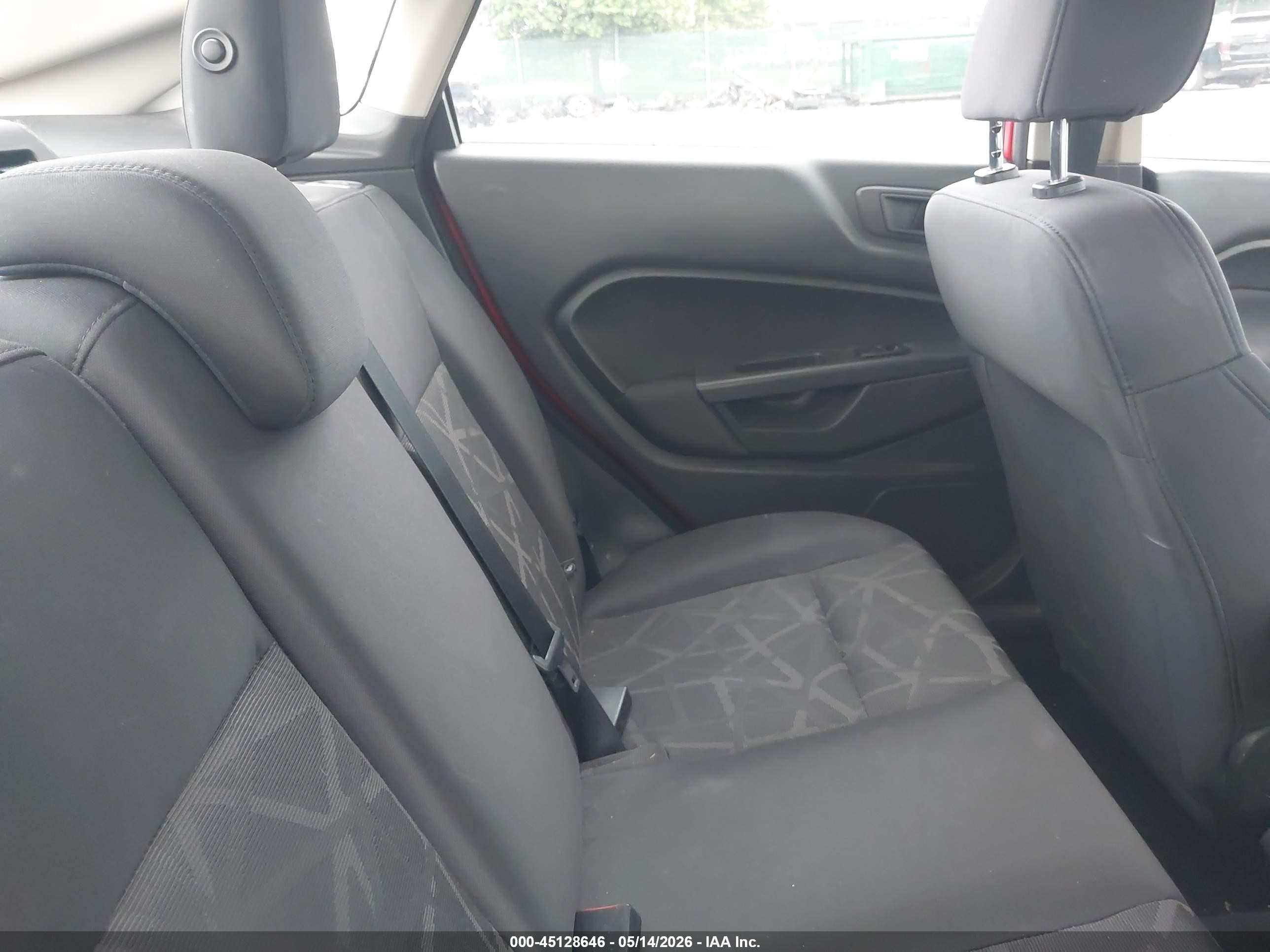 2013 Ford Fiesta Se Red vin: 3FADP4BJ1DM191415