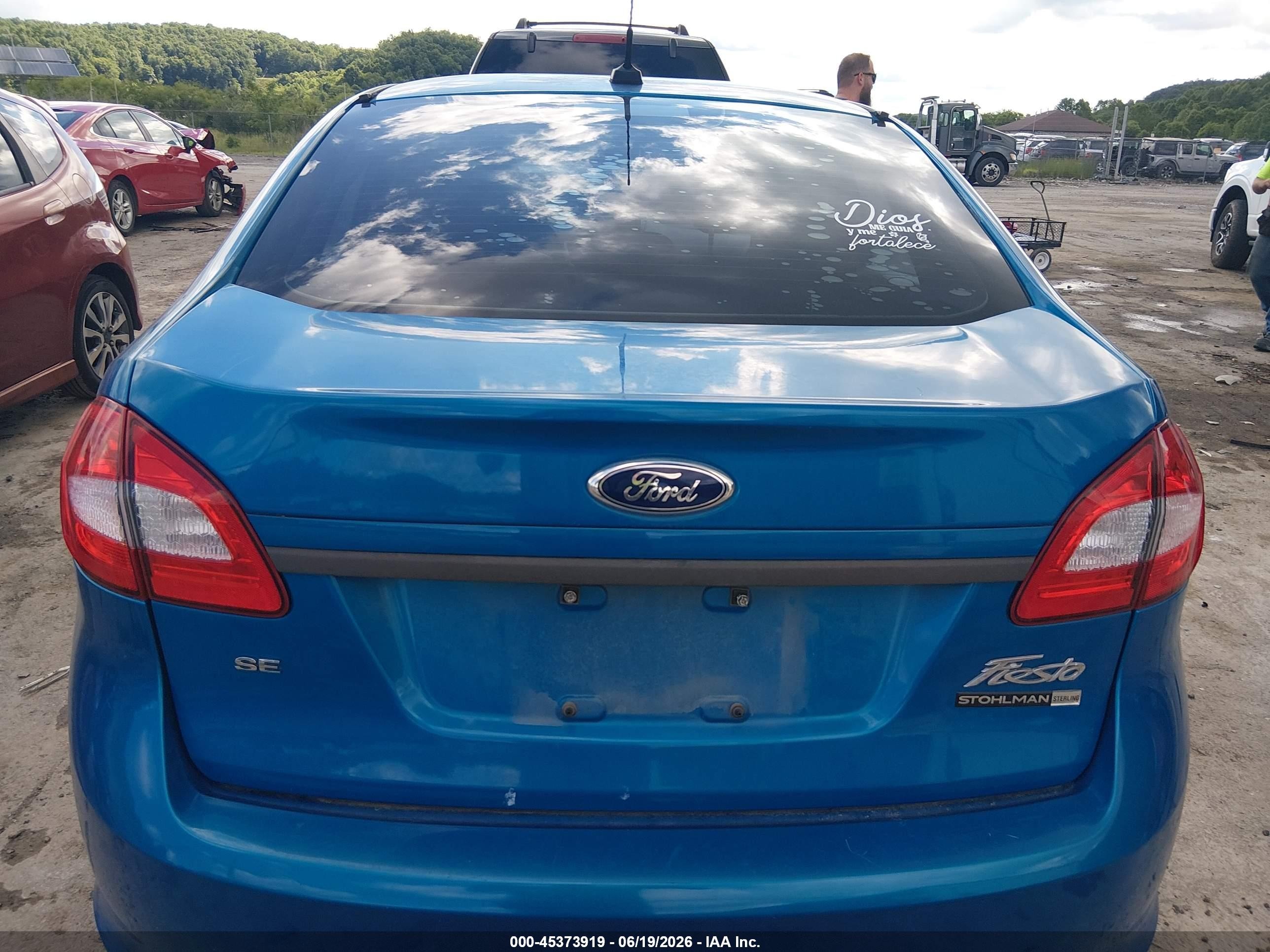 2013 Ford Fiesta Se Blue vin: 3FADP4BJ1DM199482