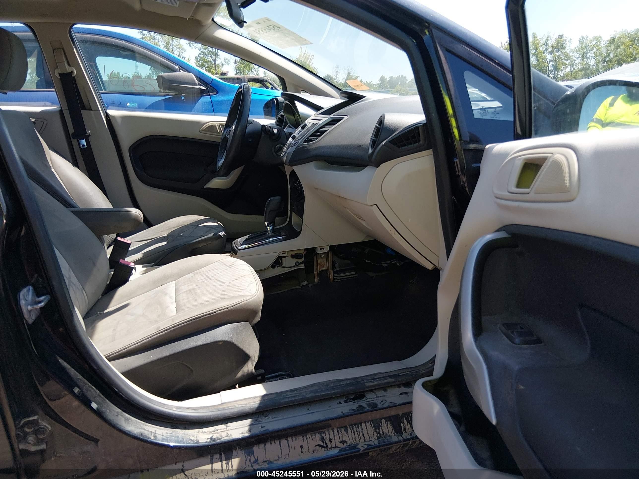 2013 Ford Fiesta Se Black vin: 3FADP4BJ1DM224834