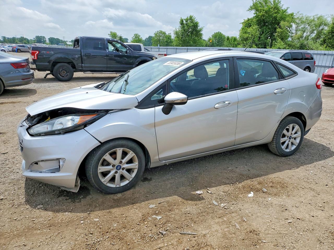 2014 Ford Fiesta Se Silver vin: 3FADP4BJ1EM105649