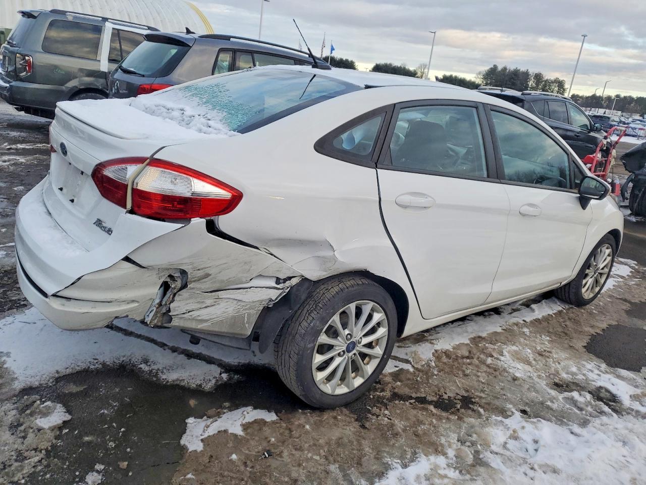2014 Ford Fiesta Se White vin: 3FADP4BJ1EM105960