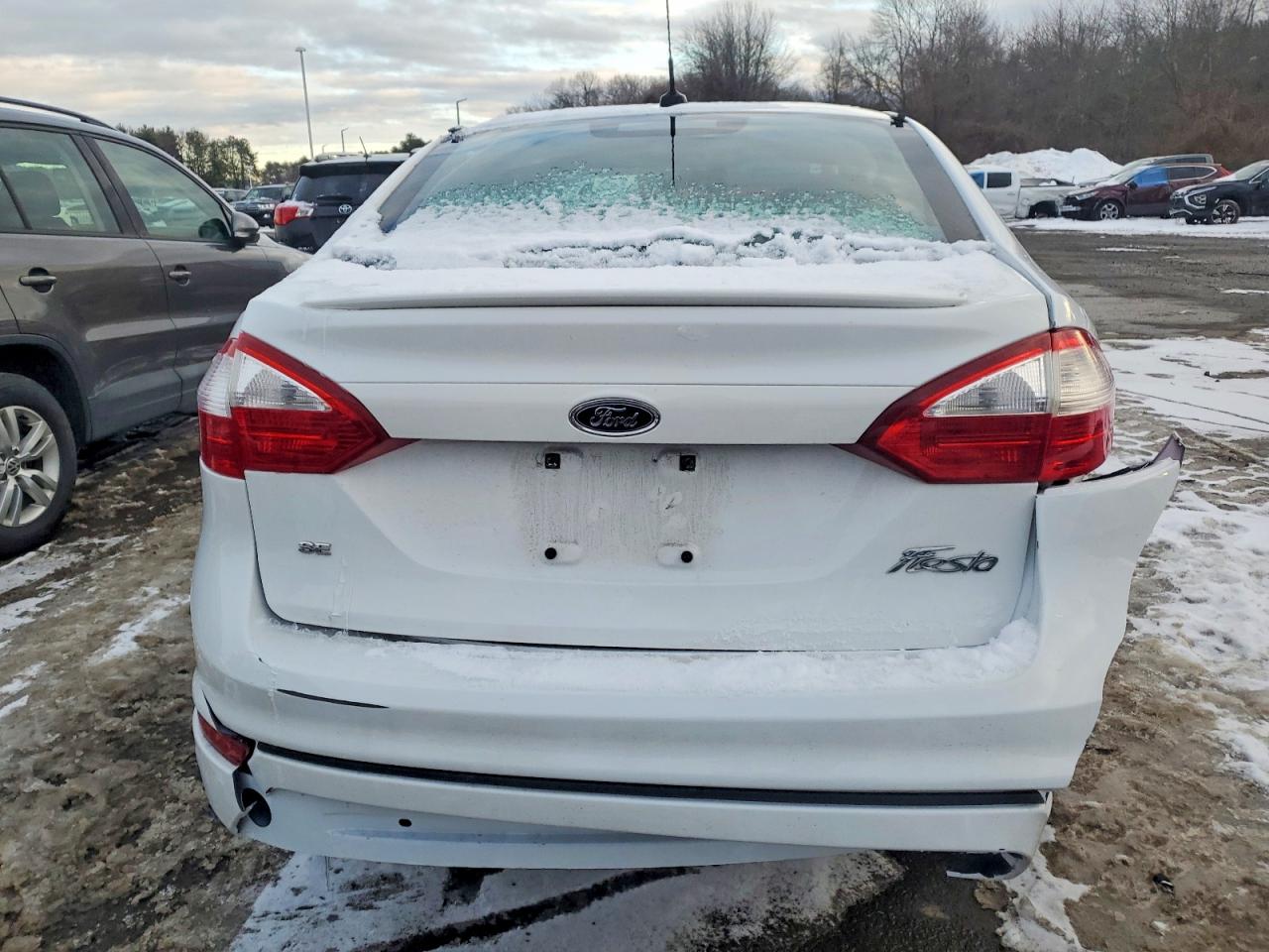 2014 Ford Fiesta Se White vin: 3FADP4BJ1EM105960
