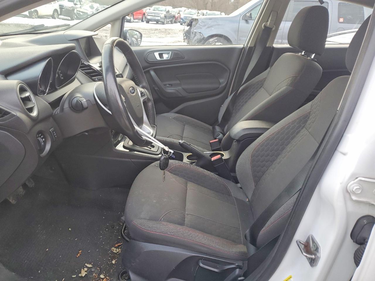 2014 Ford Fiesta Se White vin: 3FADP4BJ1EM105960