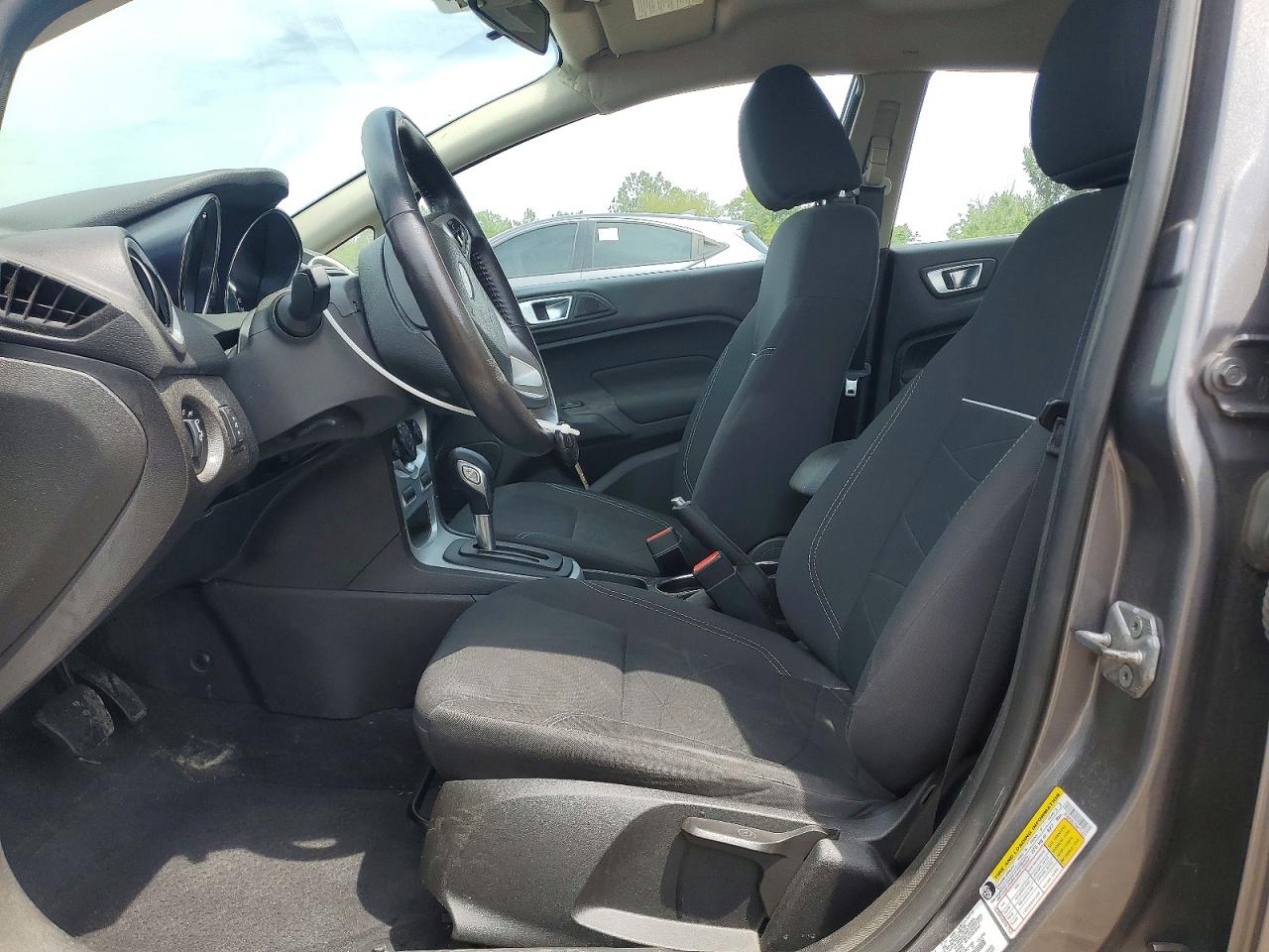 2014 Ford Fiesta Se Серый vin: 3FADP4BJ1EM171327