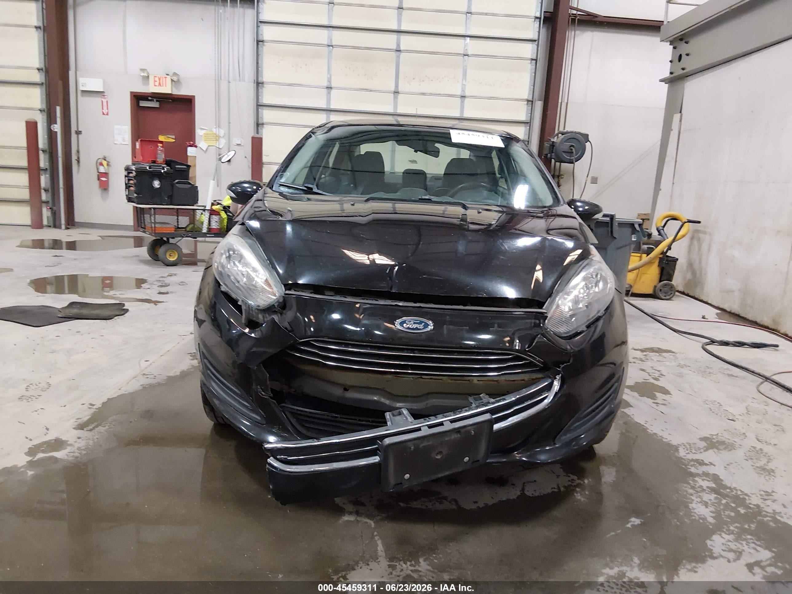 2014 Ford Fiesta Se Black vin: 3FADP4BJ1EM207369