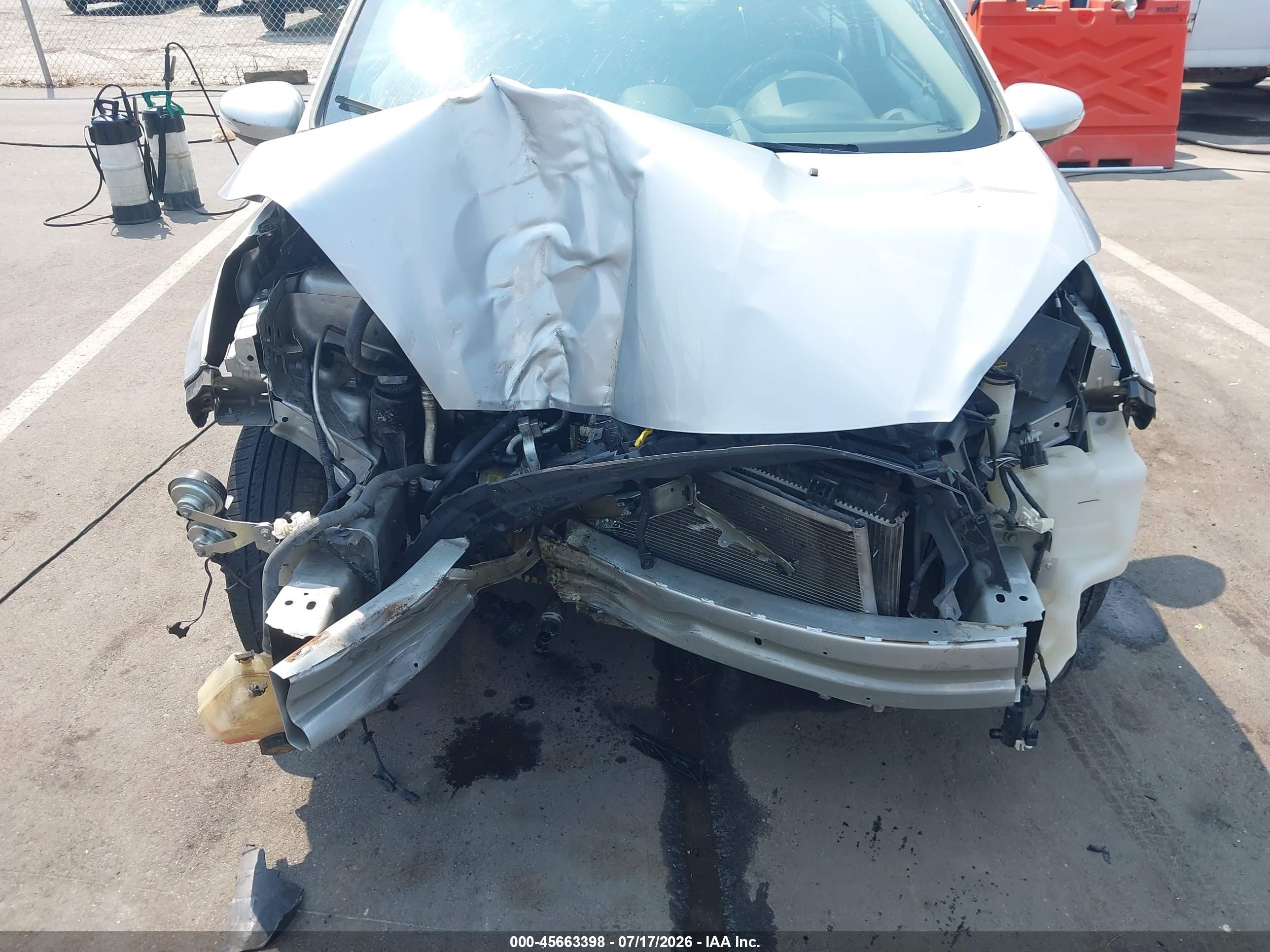 2015 Ford Fiesta Se Silver vin: 3FADP4BJ1FM117527