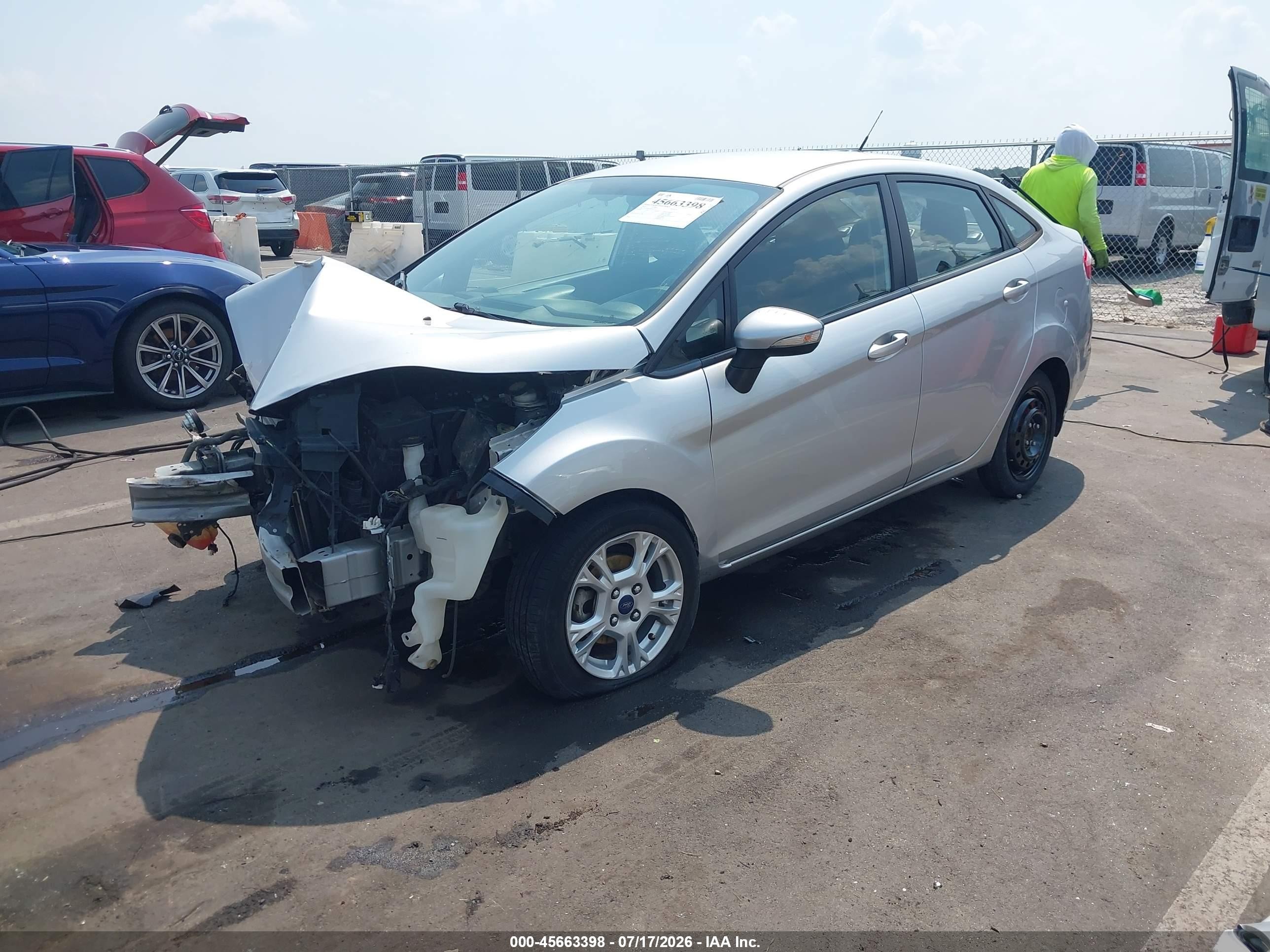 2015 Ford Fiesta Se Silver vin: 3FADP4BJ1FM117527