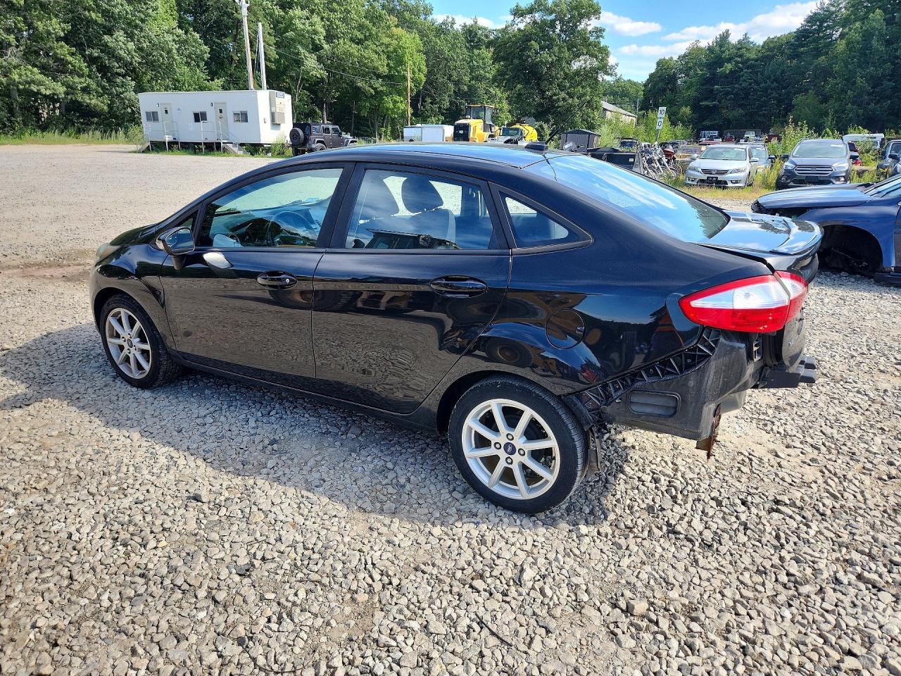 2015 Ford Fiesta Se Black vin: 3FADP4BJ1FM157154