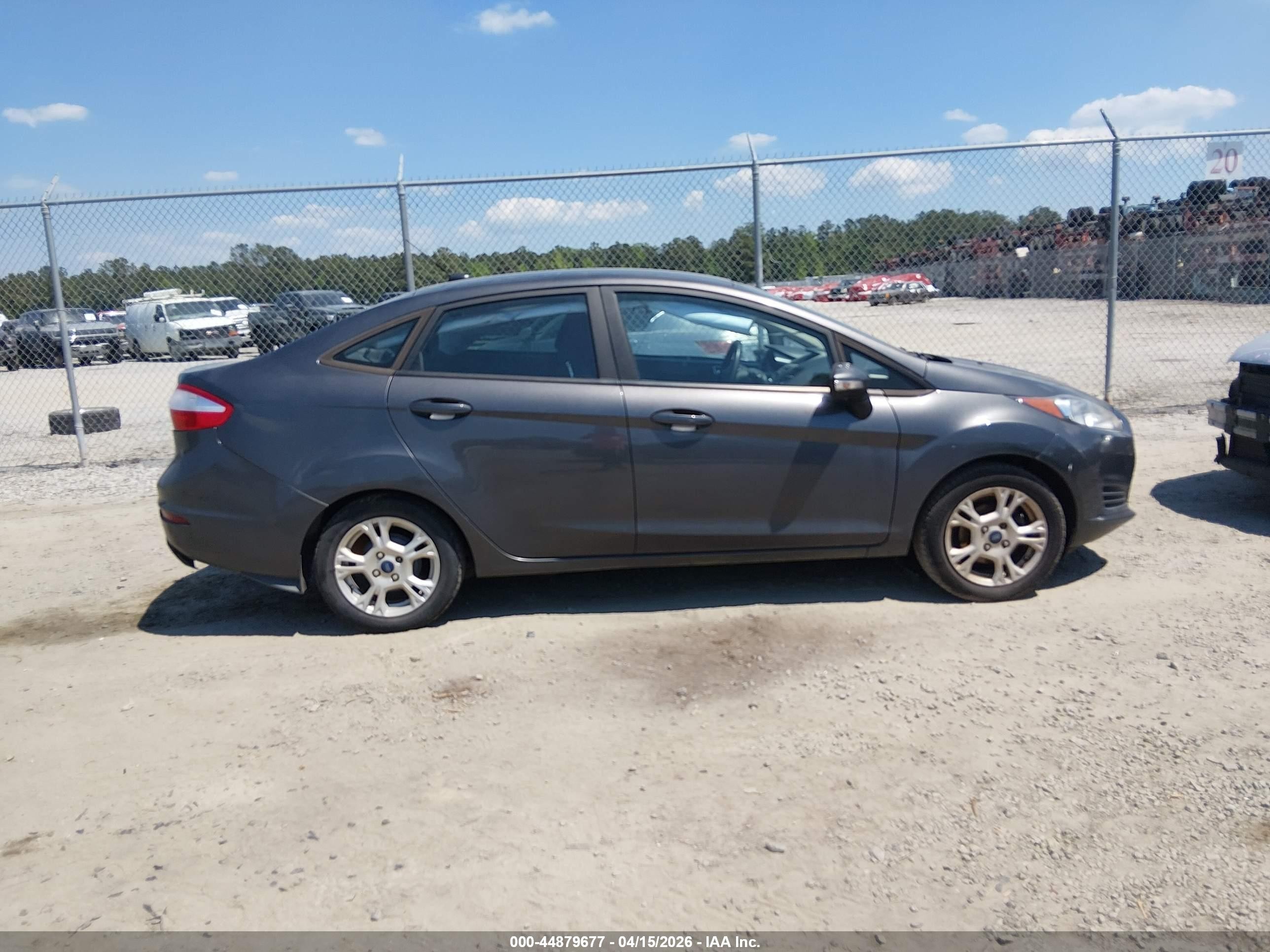 2015 Ford Fiesta Se Black vin: 3FADP4BJ1FM161382