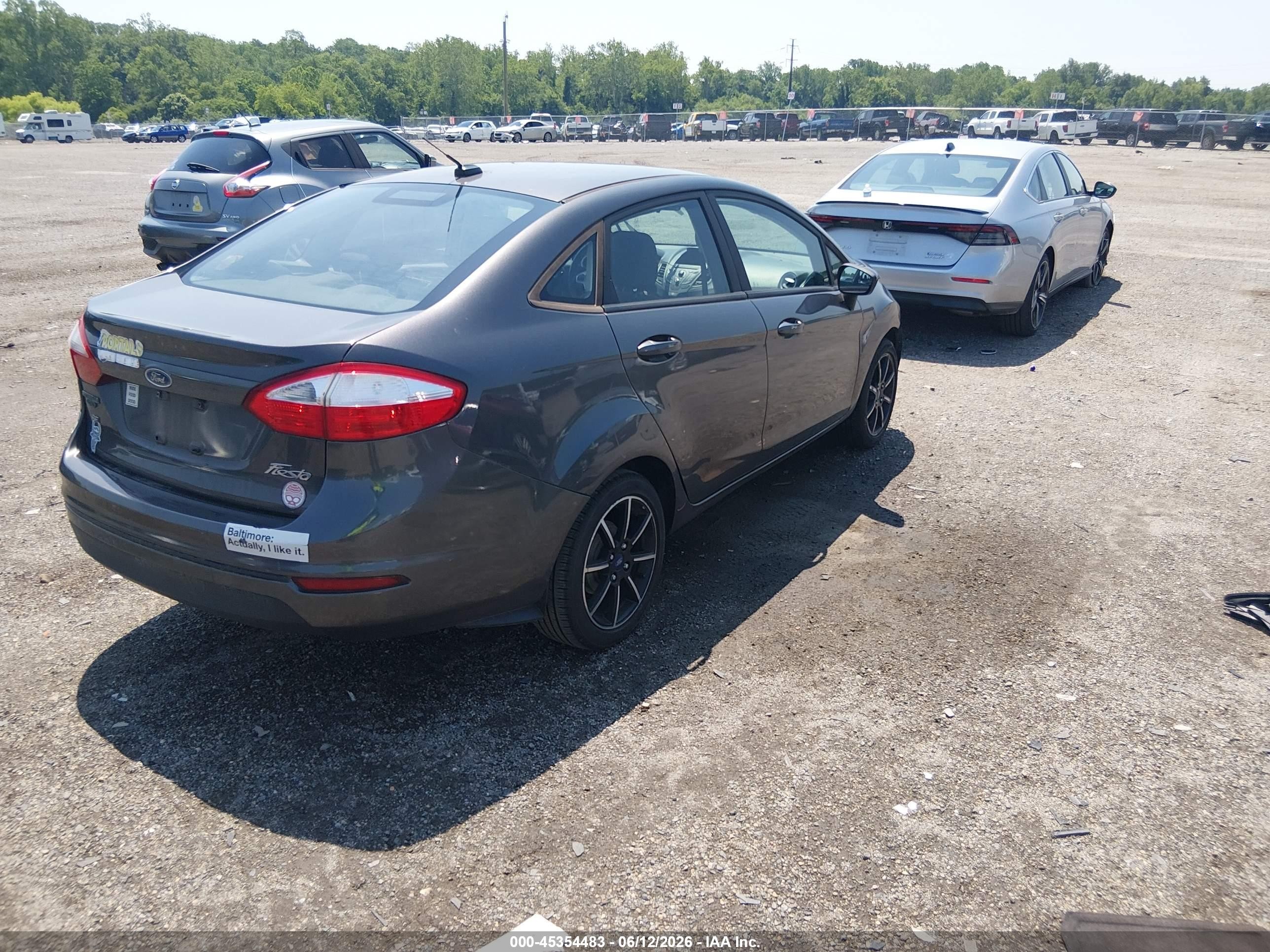2015 Ford Fiesta Se Gray vin: 3FADP4BJ1FM175511