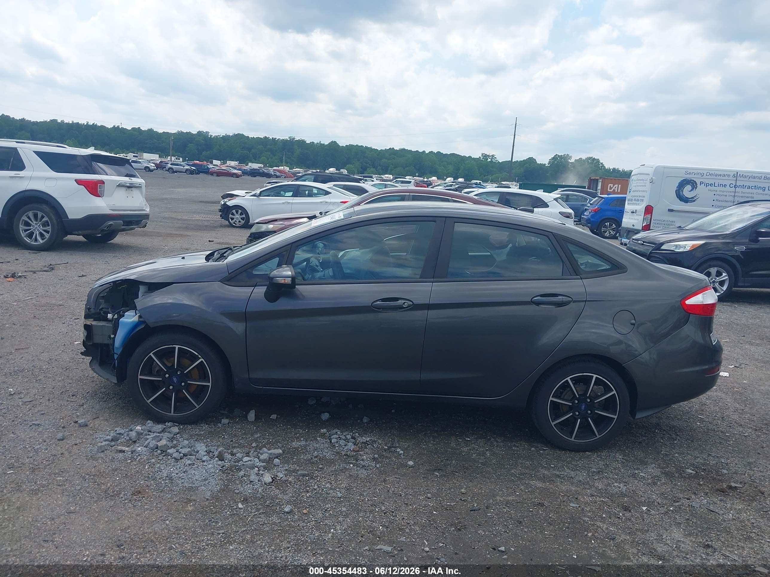 2015 Ford Fiesta Se Gray vin: 3FADP4BJ1FM175511