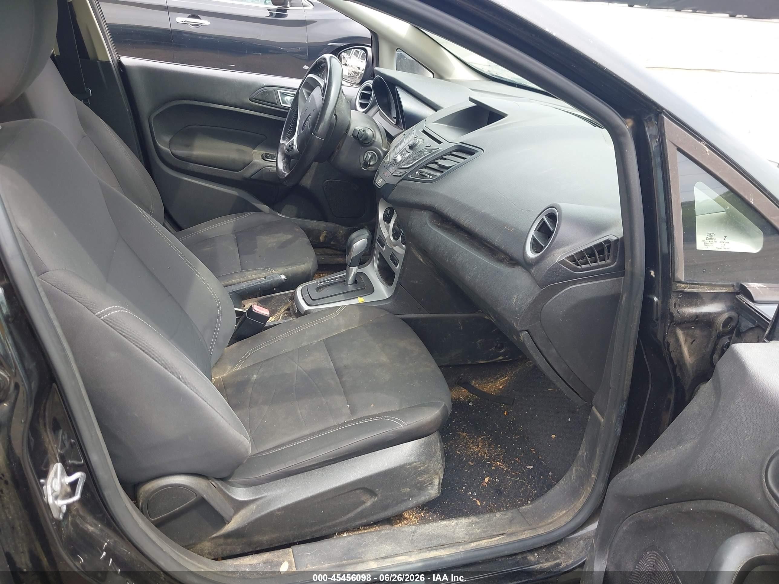 2015 Ford Fiesta Se Black vin: 3FADP4BJ1FM202917