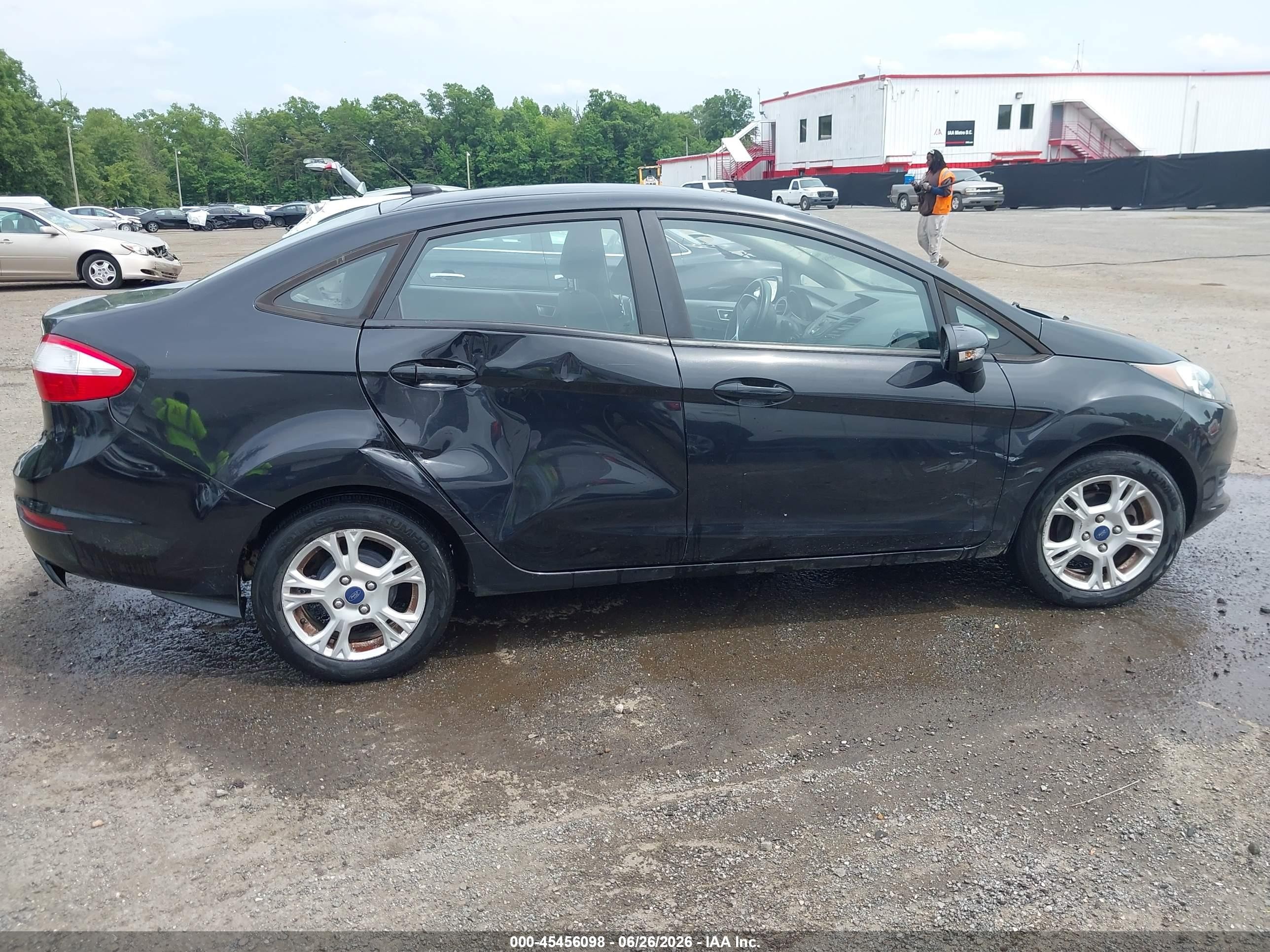 2015 Ford Fiesta Se Black vin: 3FADP4BJ1FM202917