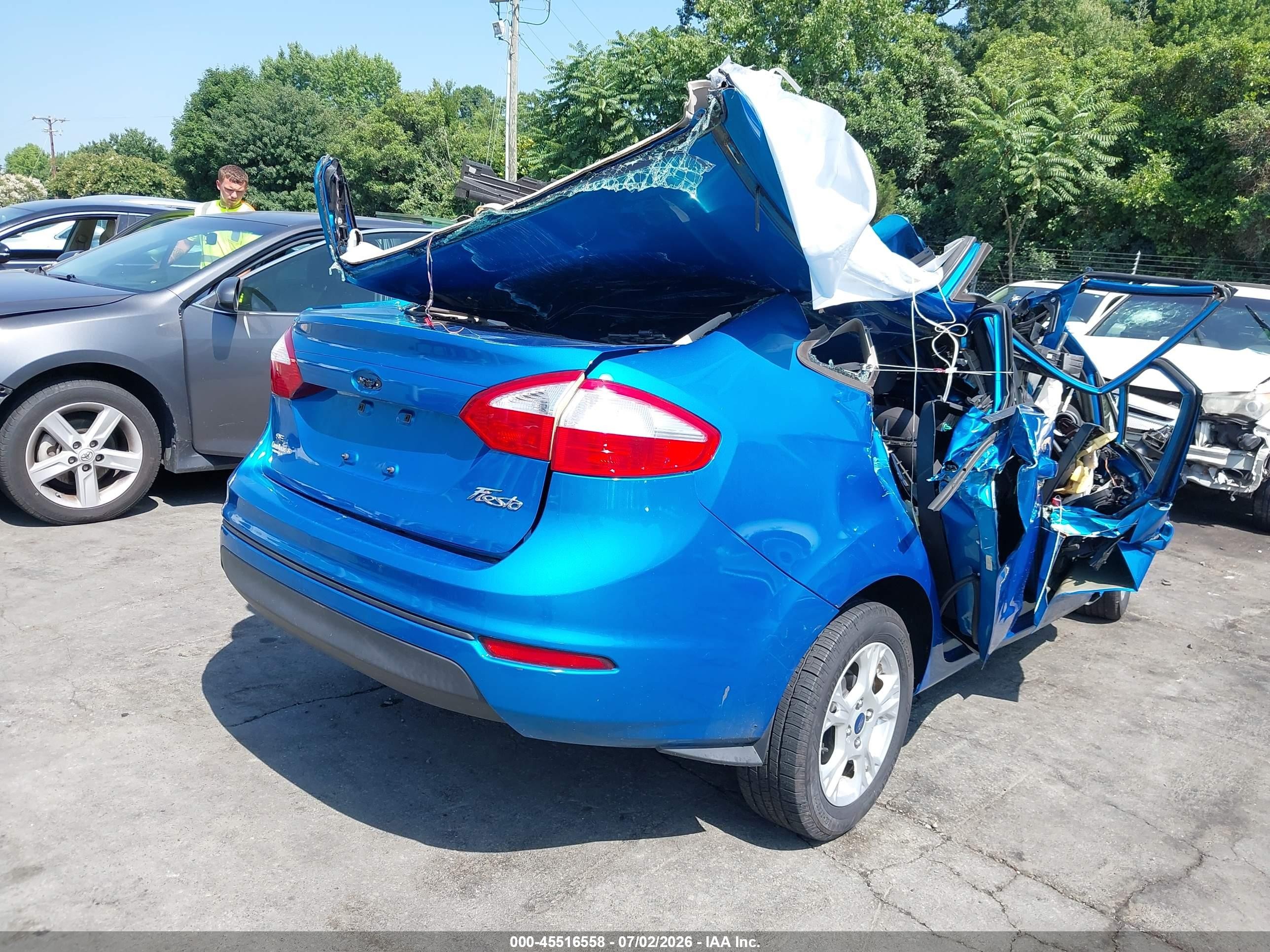 2015 Ford Fiesta Se Blue vin: 3FADP4BJ1FM223282