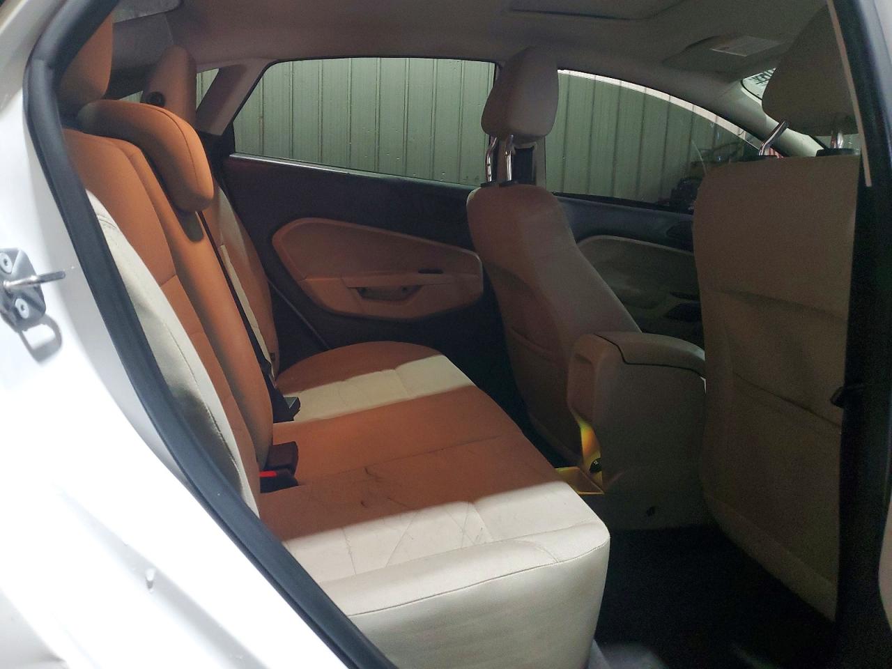 2017 Ford Fiesta Se White vin: 3FADP4BJ1HM125078