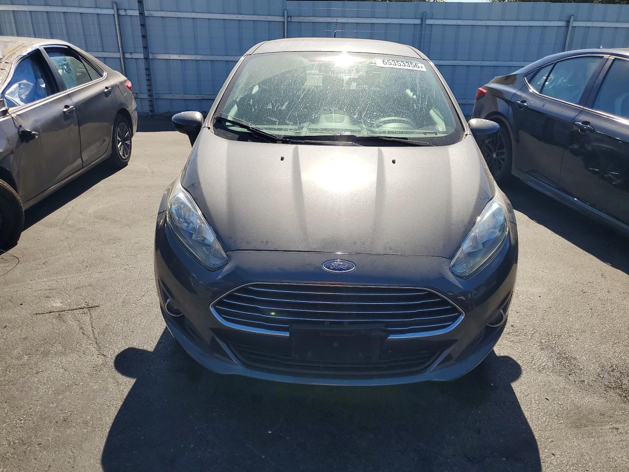 2019 Ford Fiesta Se Charcoal vin: 3FADP4BJ1KM133107