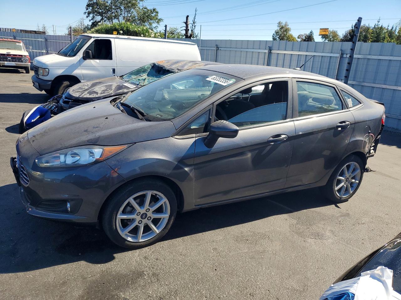 2019 Ford Fiesta Se Charcoal vin: 3FADP4BJ1KM133107