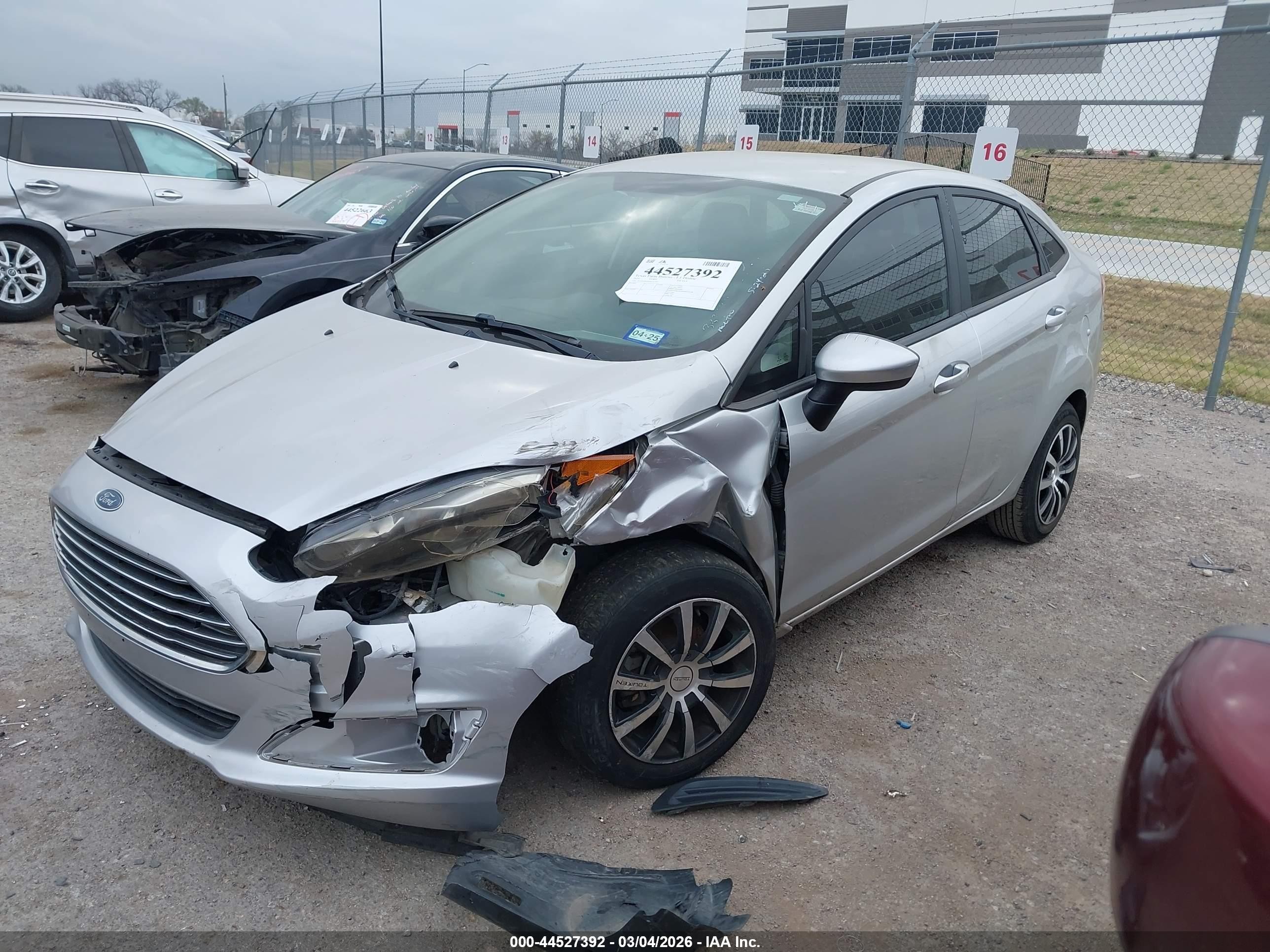 2019 Ford Fiesta Se Silver vin: 3FADP4BJ1KM162901