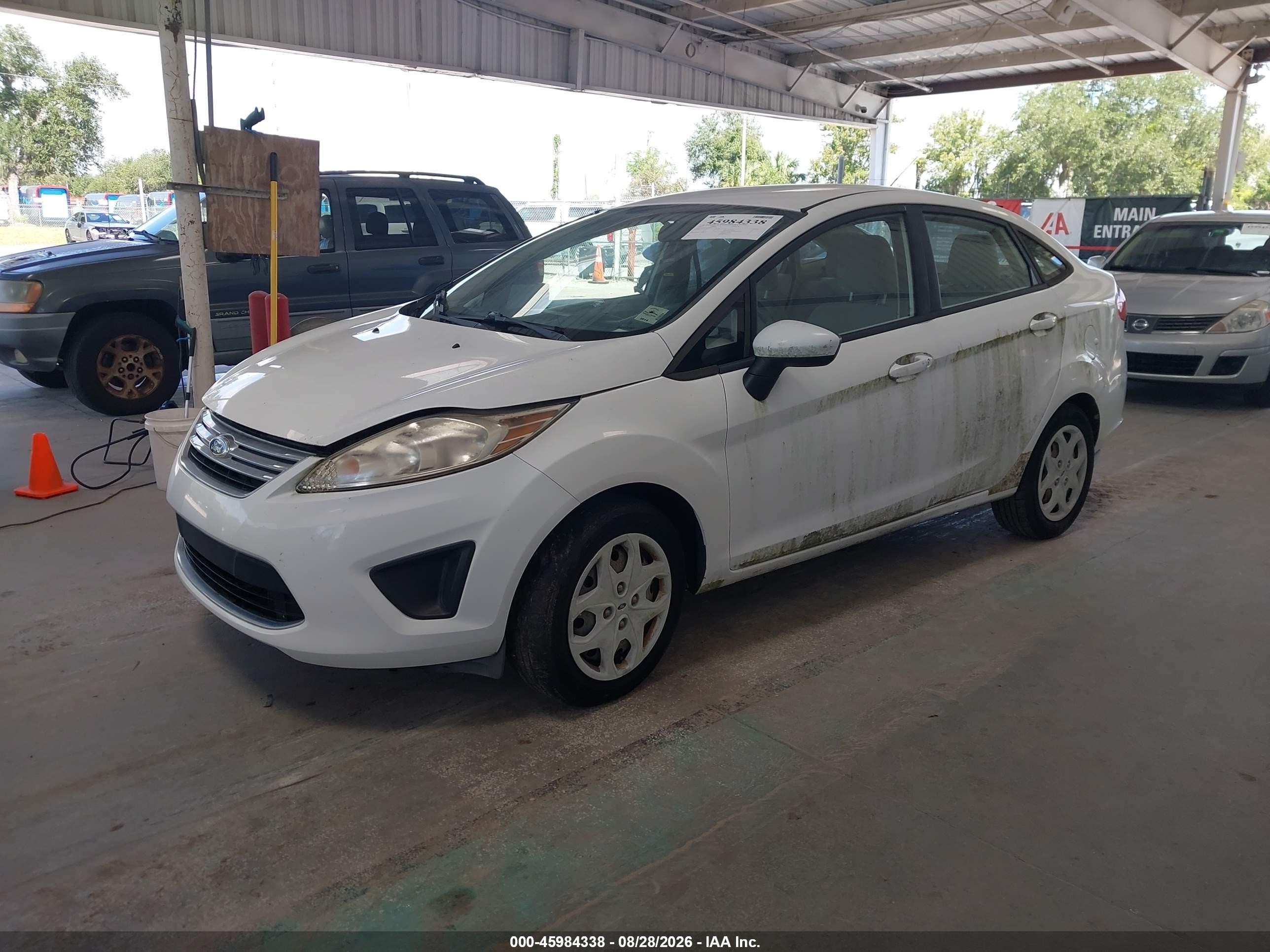 2011 Ford Fiesta Se White vin: 3FADP4BJ2BM147579