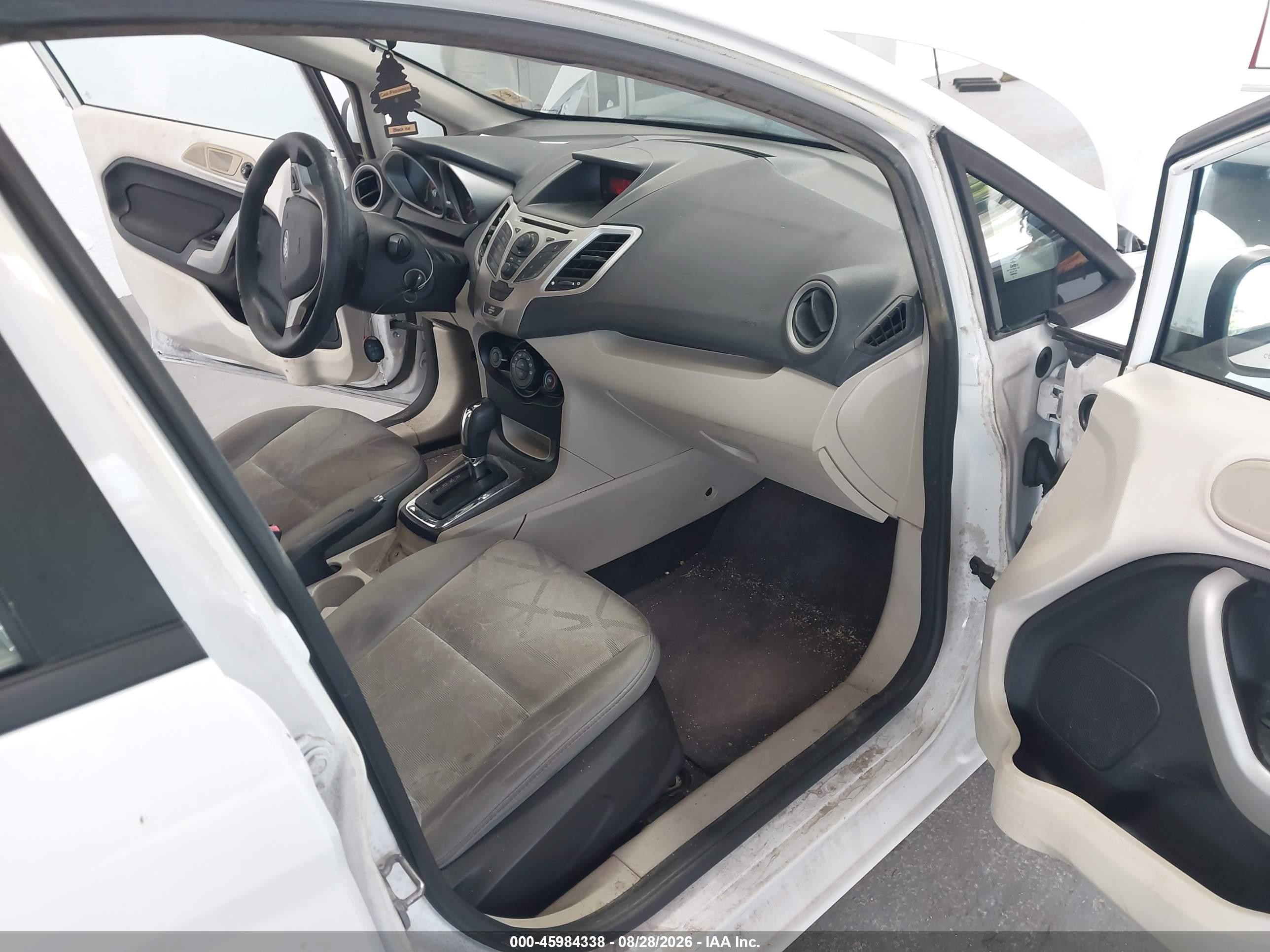 2011 Ford Fiesta Se White vin: 3FADP4BJ2BM147579