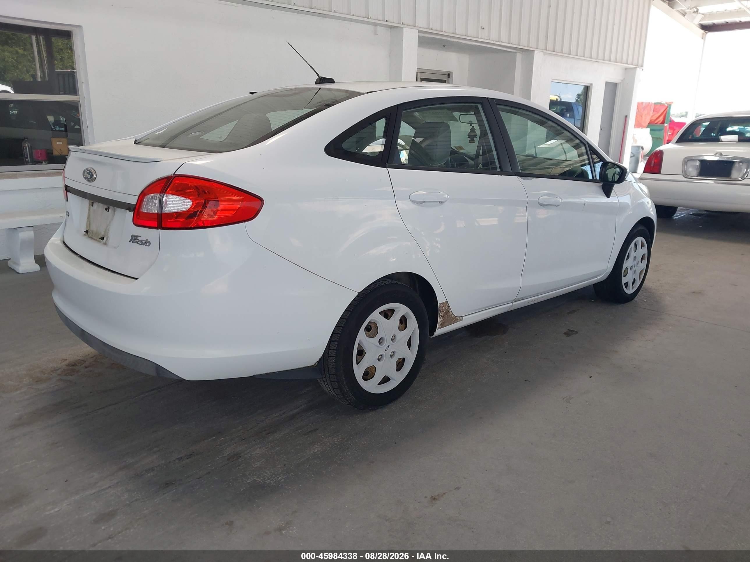 2011 Ford Fiesta Se White vin: 3FADP4BJ2BM147579