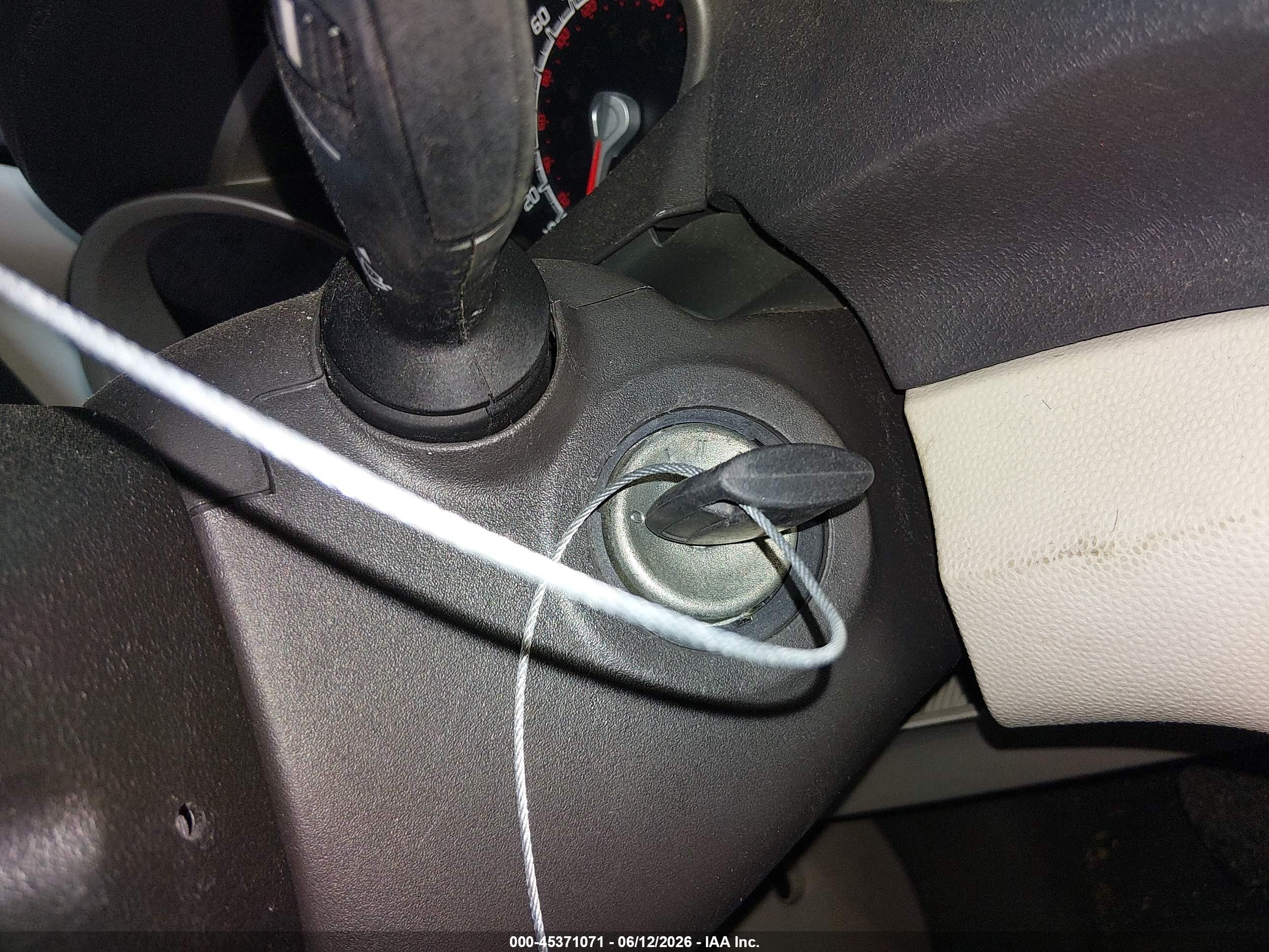 2013 Ford Fiesta Se Серебряный vin: 3FADP4BJ2DM118747