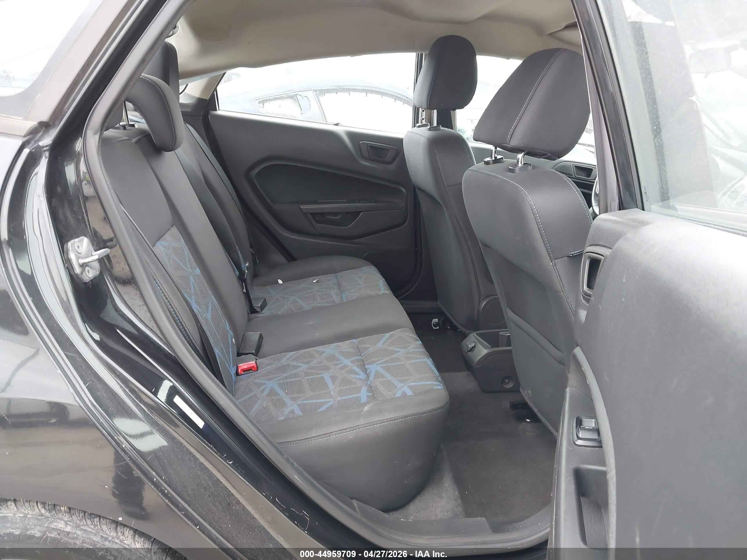 2013 Ford Fiesta Se Black vin: 3FADP4BJ2DM167902