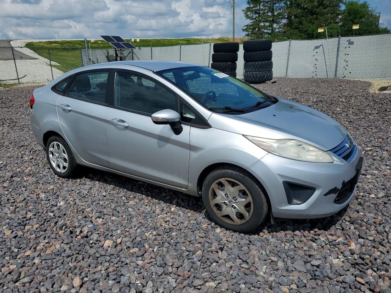 2013 Ford Fiesta Se Silver vin: 3FADP4BJ2DM183534