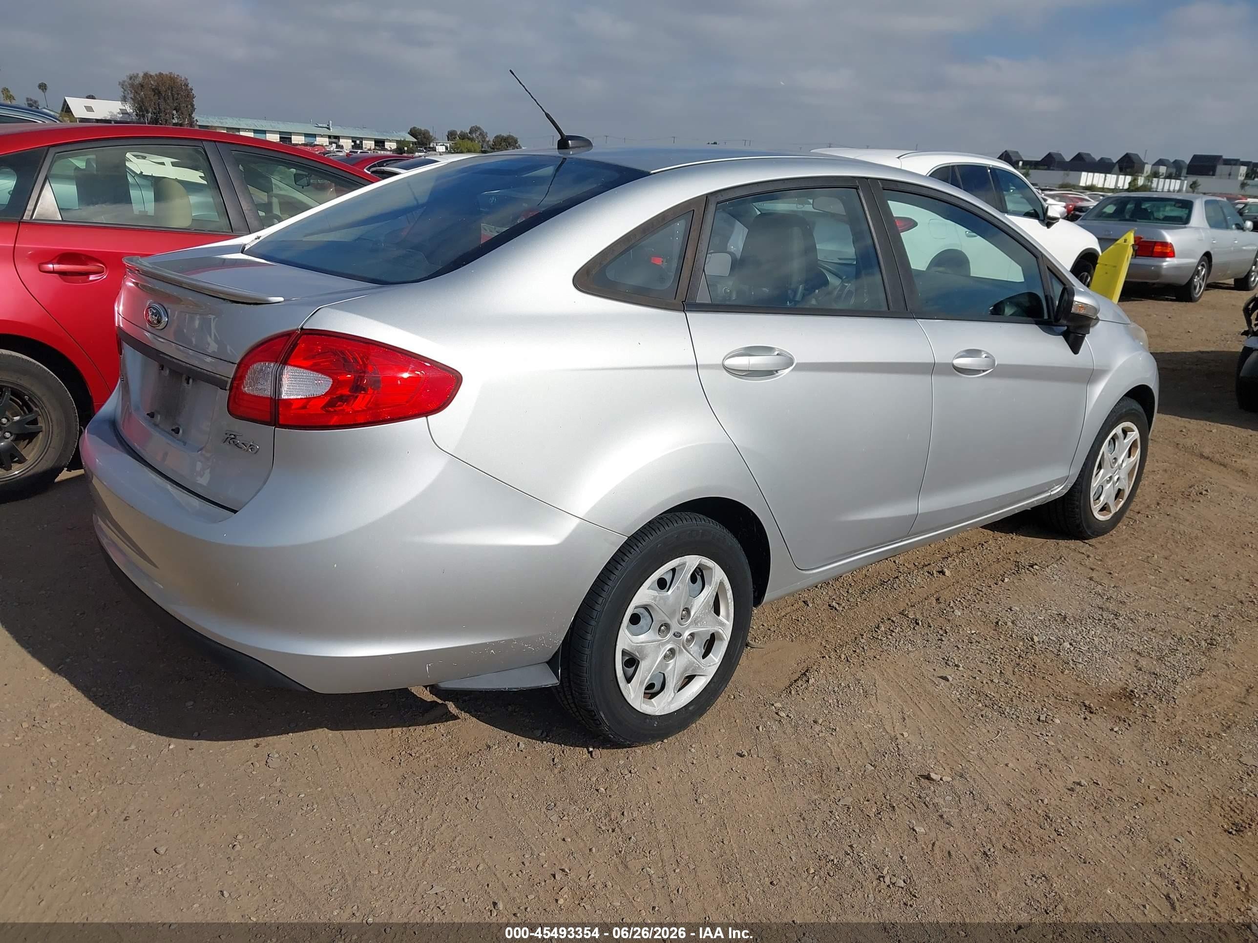 2013 Ford Fiesta Se Silver vin: 3FADP4BJ2DM186109