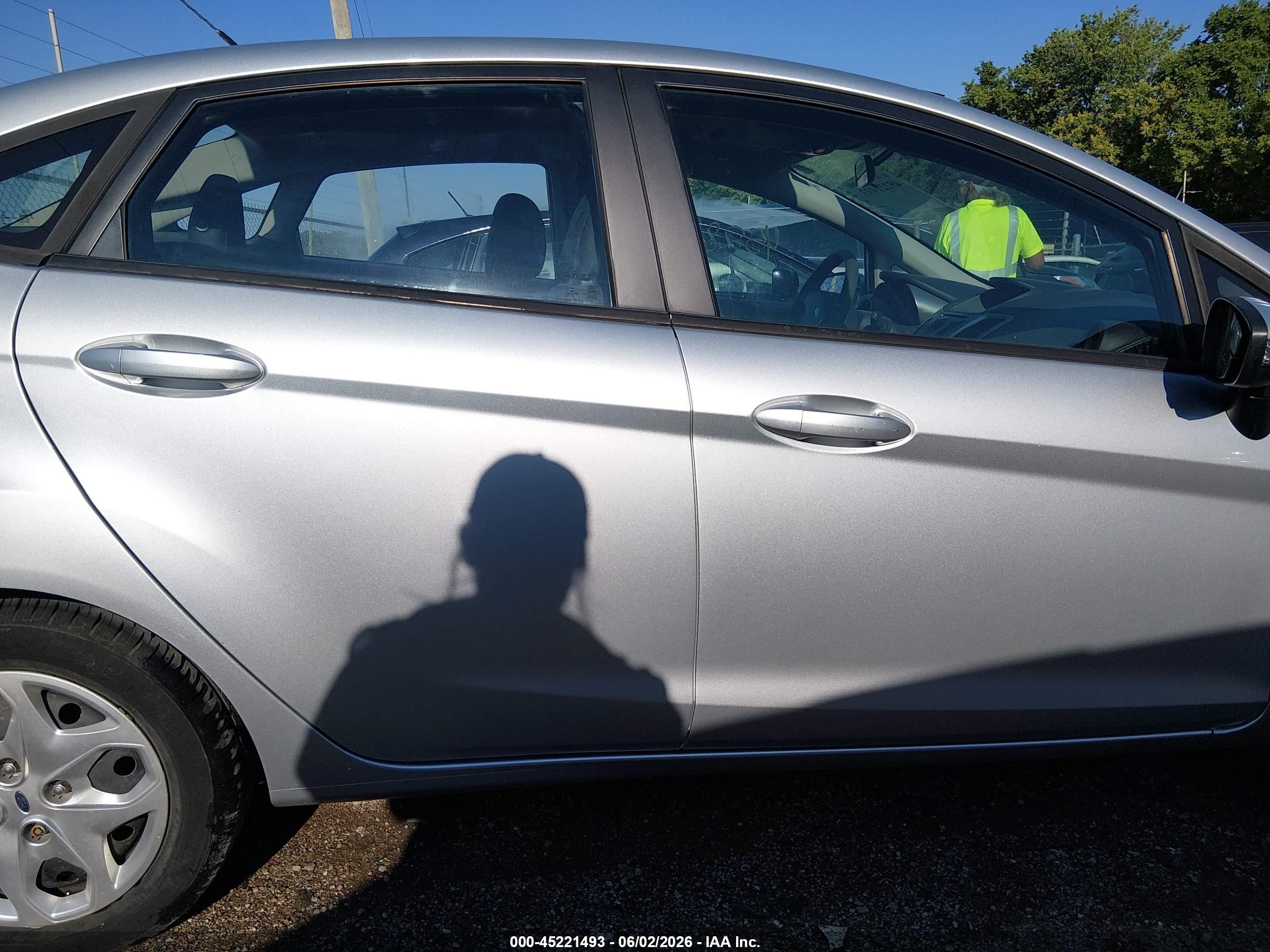 2013 Ford Fiesta Se Silver vin: 3FADP4BJ2DM204138