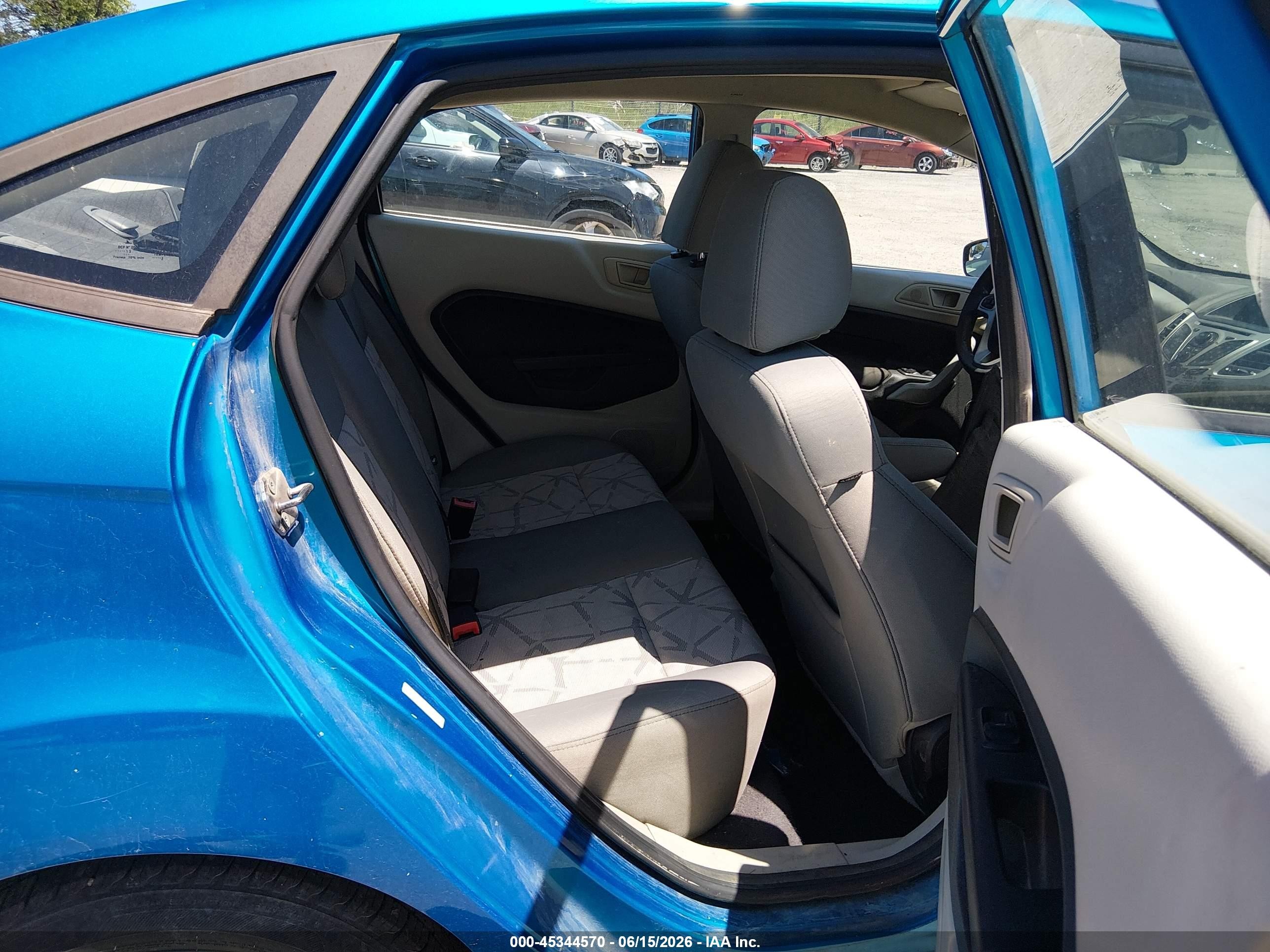 2013 Ford Fiesta Se Blue vin: 3FADP4BJ2DM204771