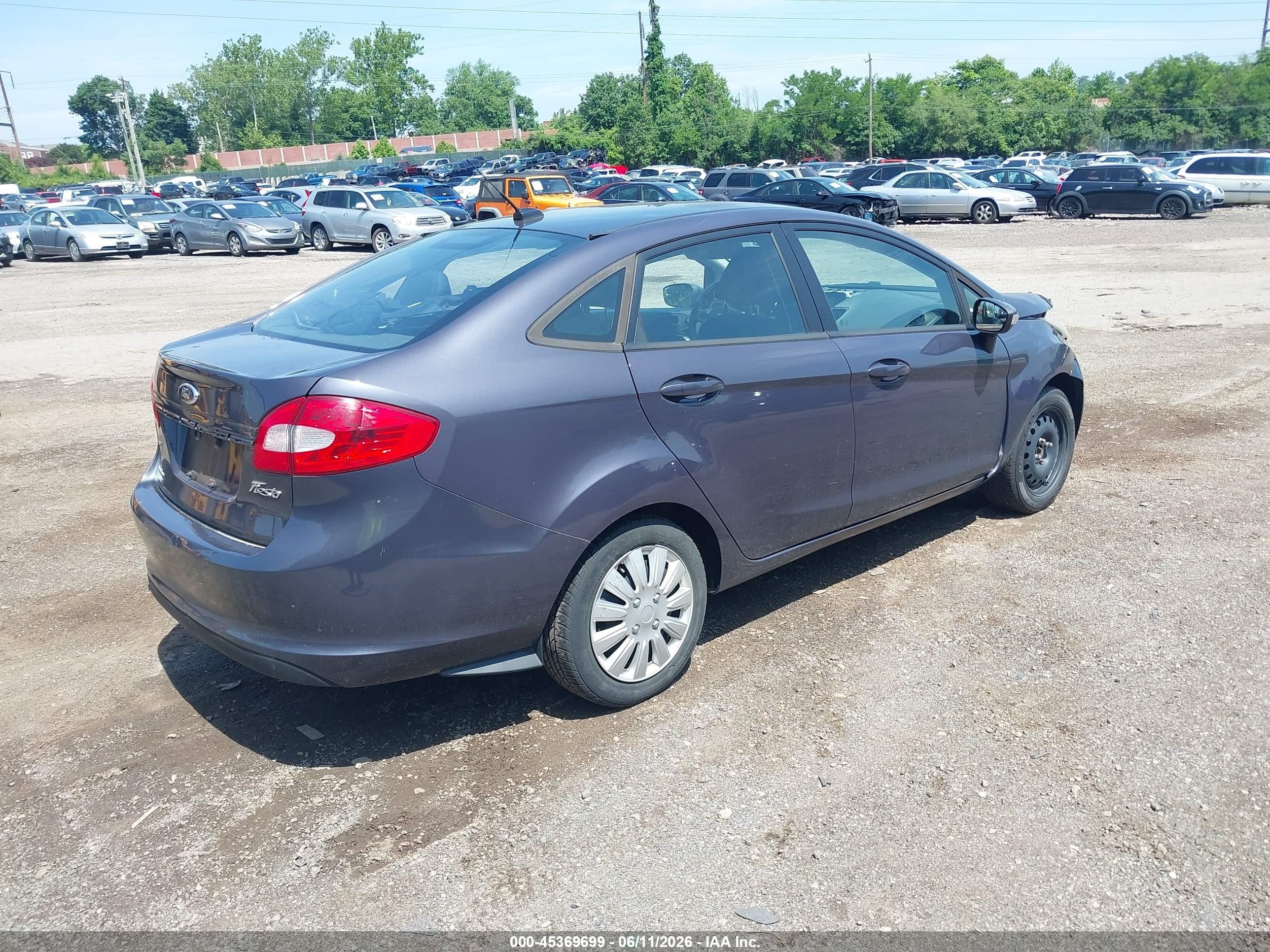 2013 Ford Fiesta Se Gray vin: 3FADP4BJ2DM206682