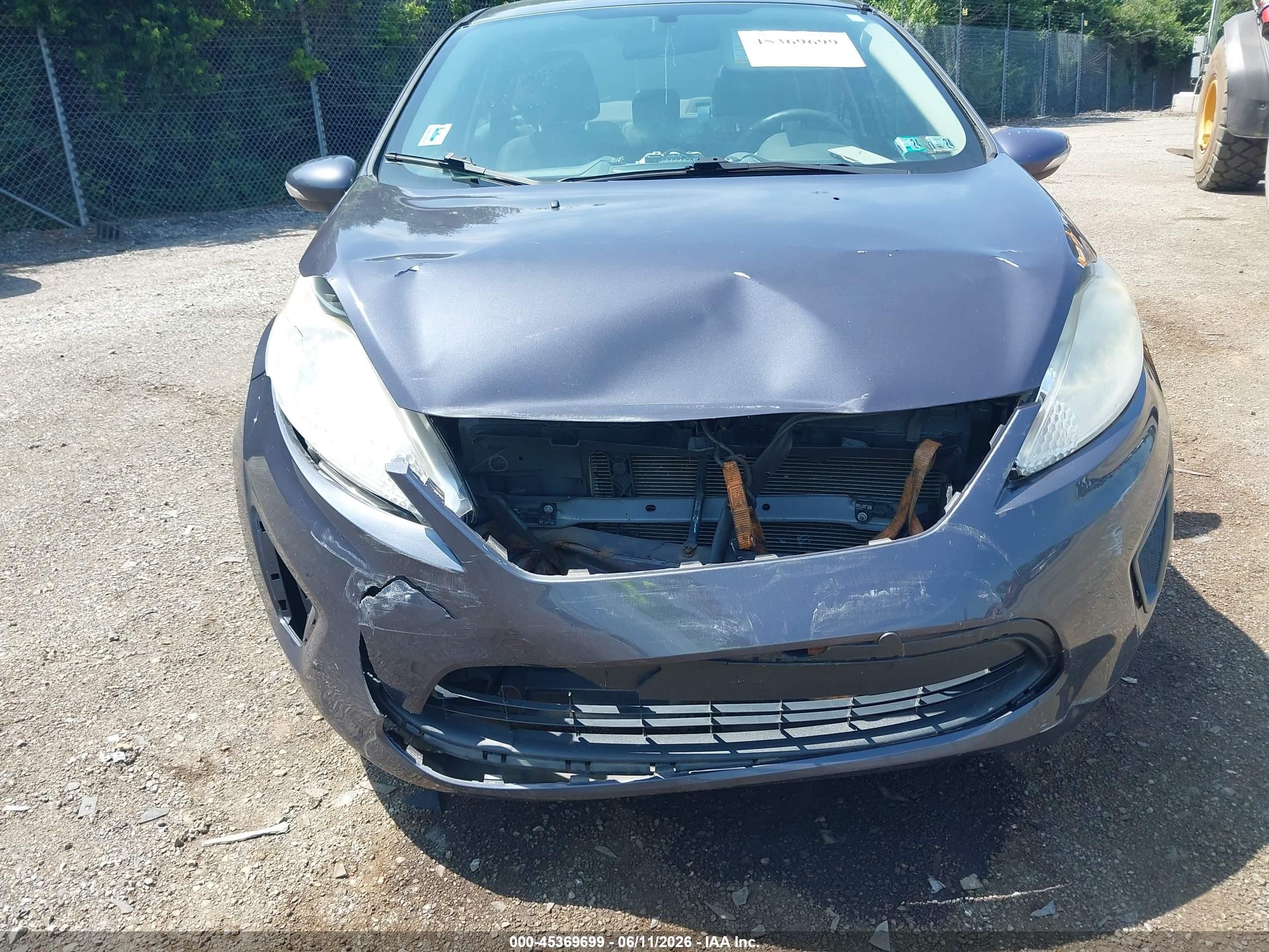 2013 Ford Fiesta Se Gray vin: 3FADP4BJ2DM206682