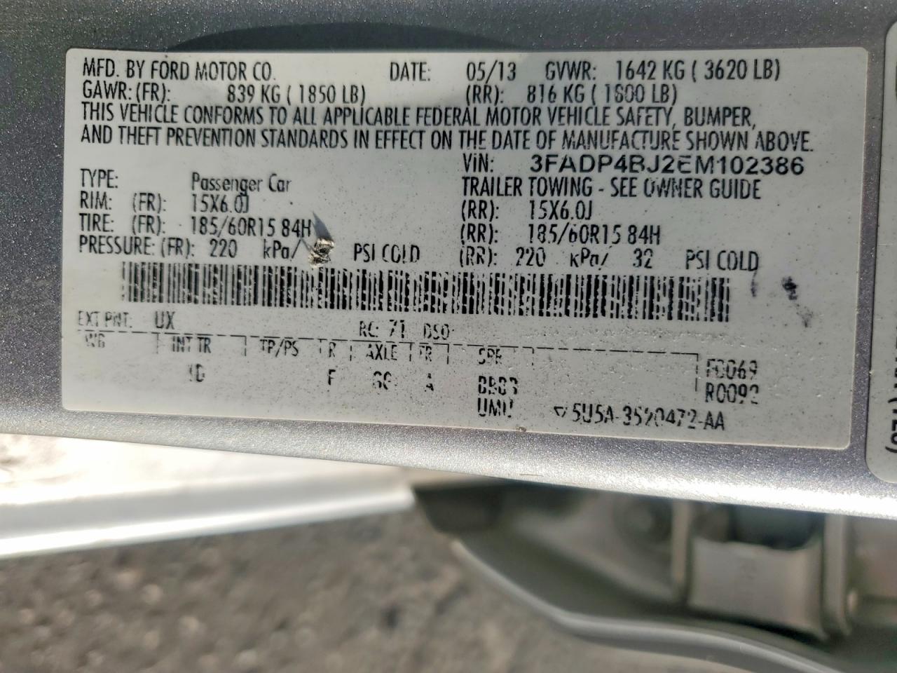2014 Ford Fiesta Silver vin: 3FADP4BJ2EM102386
