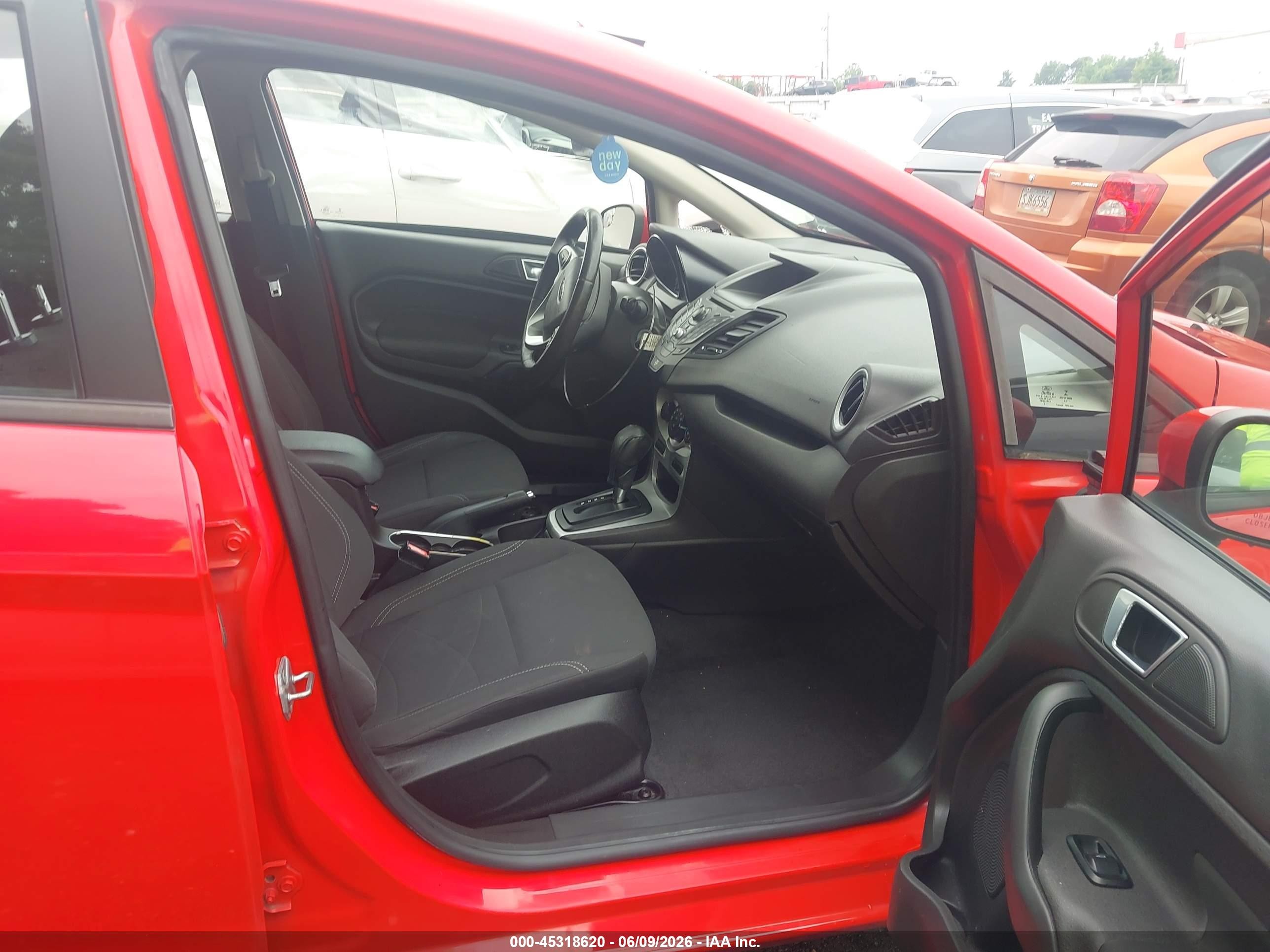 2014 Ford Fiesta Se Red vin: 3FADP4BJ2EM189304