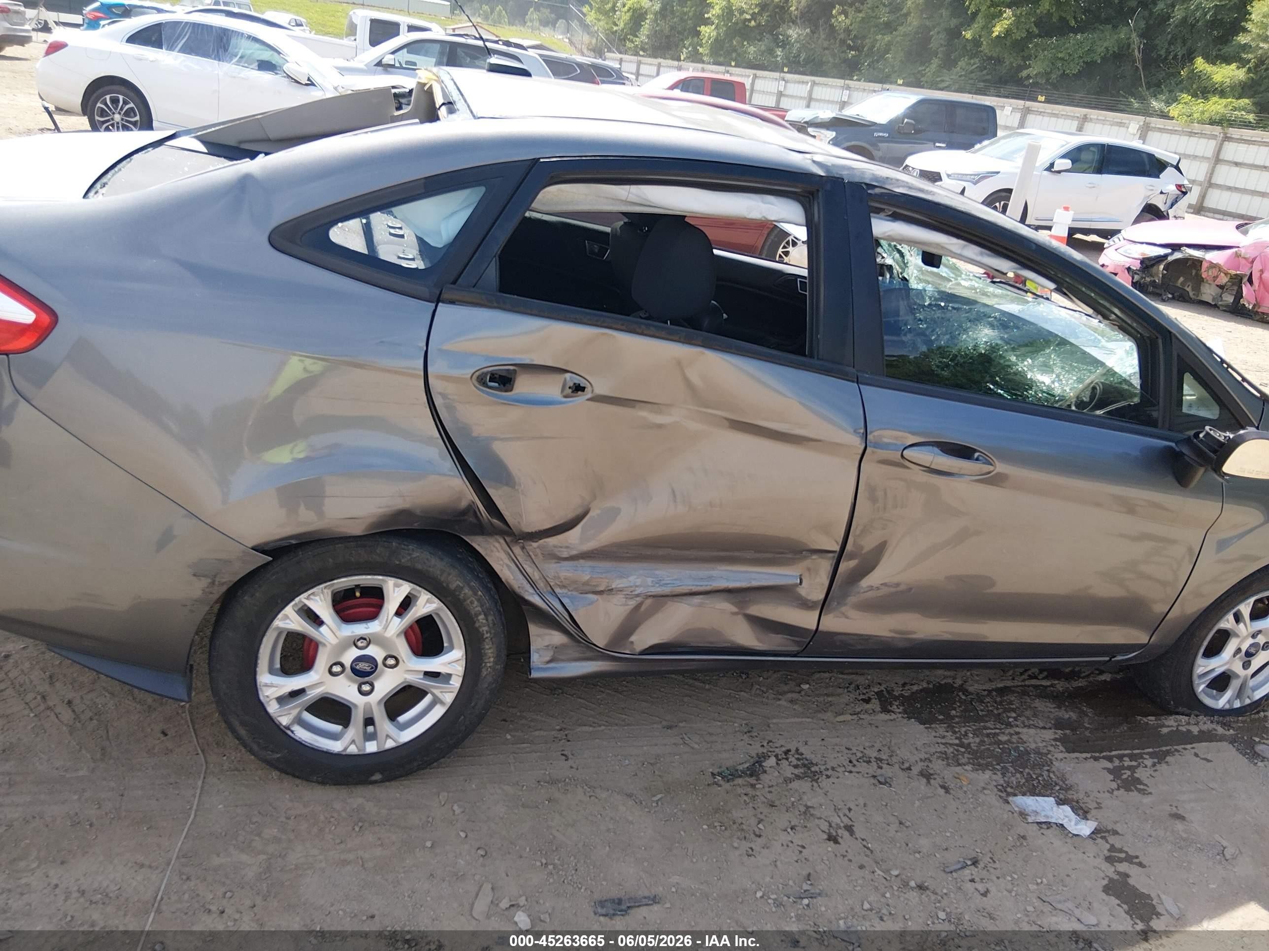 2014 Ford Fiesta Se Gray vin: 3FADP4BJ2EM205369