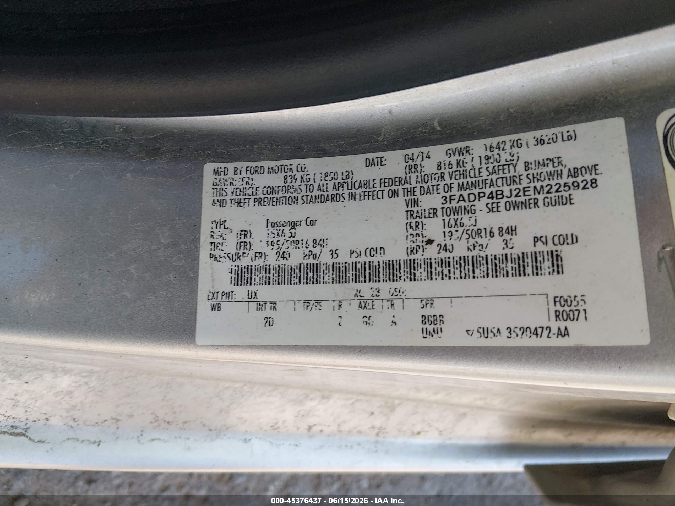 2014 Ford Fiesta Se Серебряный vin: 3FADP4BJ2EM225928