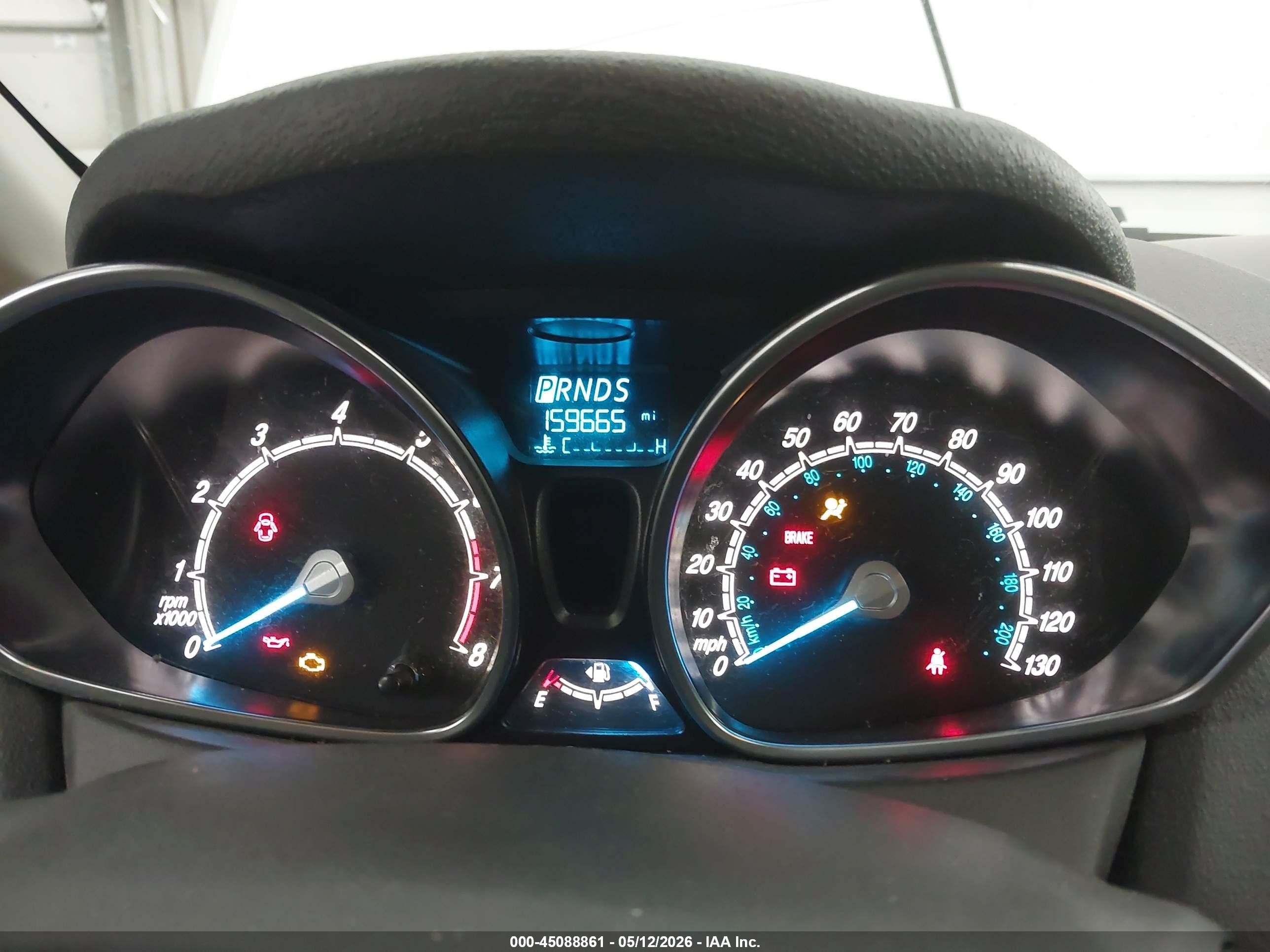 2015 Ford Fiesta Se Белый vin: 3FADP4BJ2FM130142