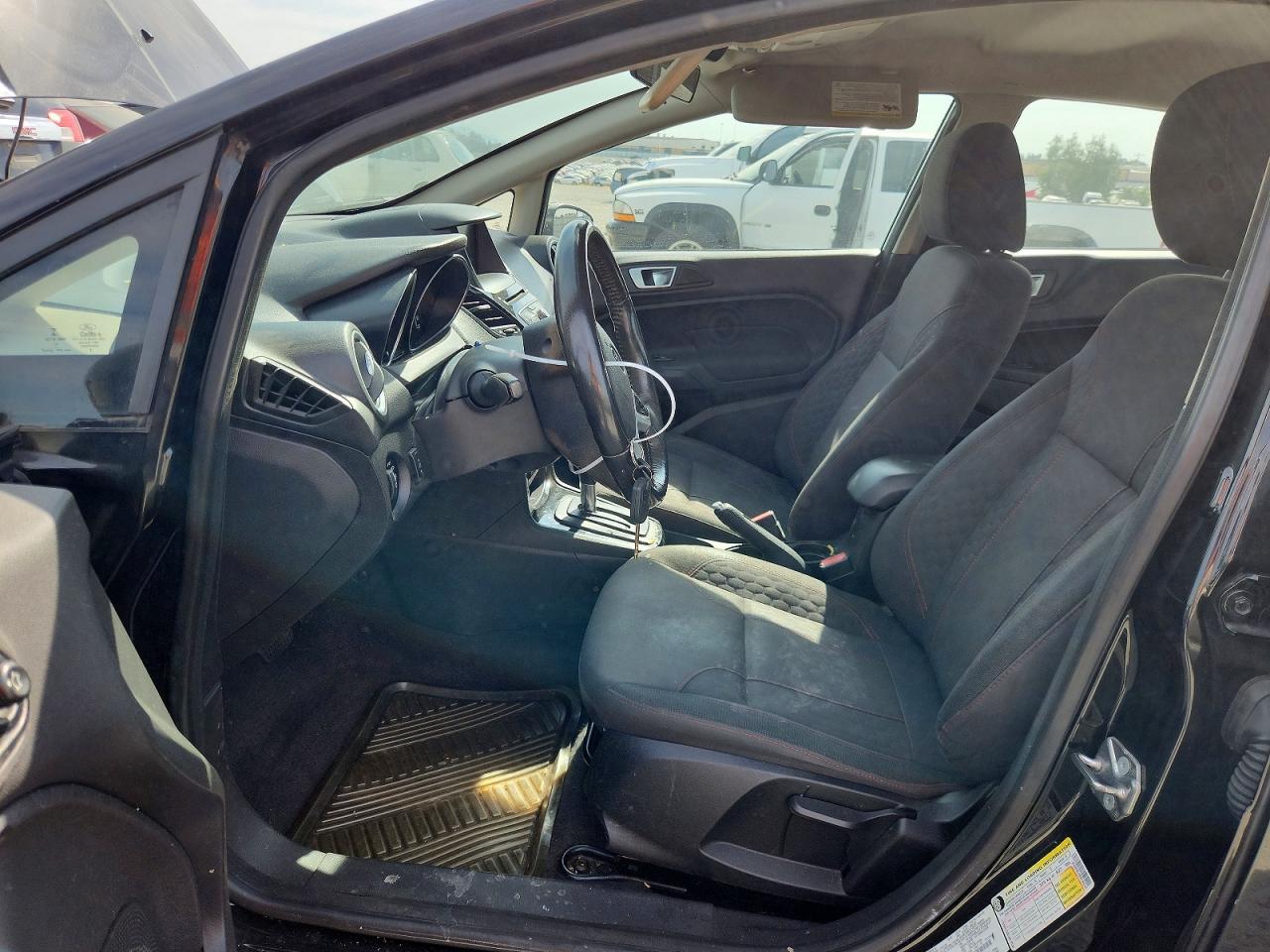 2015 Ford Fiesta Se Black vin: 3FADP4BJ2FM164727