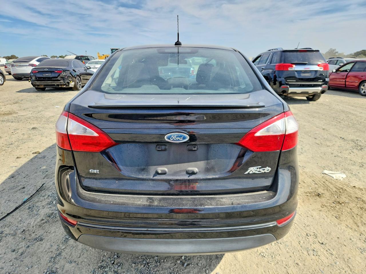 2015 Ford Fiesta Se Black vin: 3FADP4BJ2FM164727
