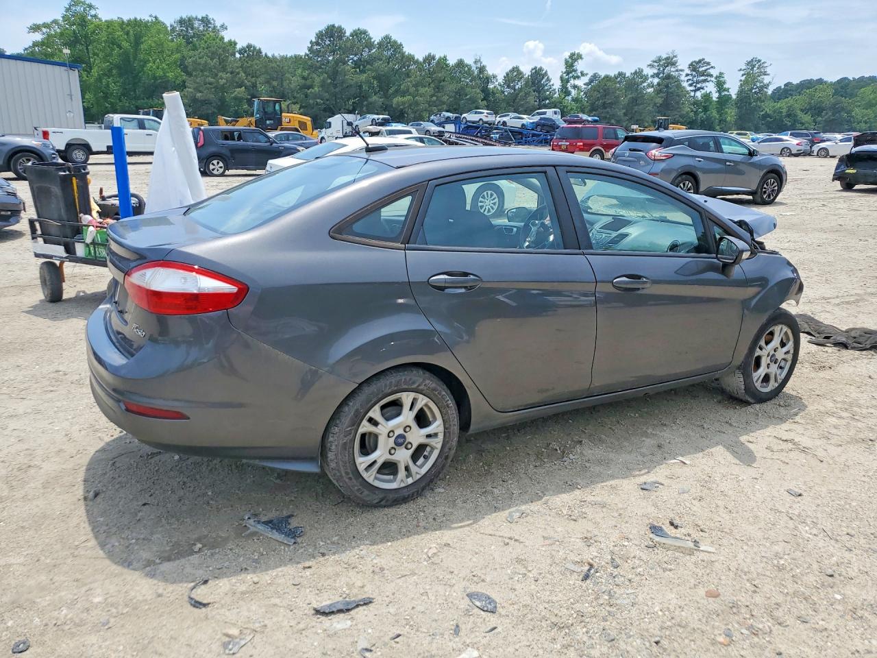 2015 Ford Fiesta Se Charcoal vin: 3FADP4BJ2FM181530