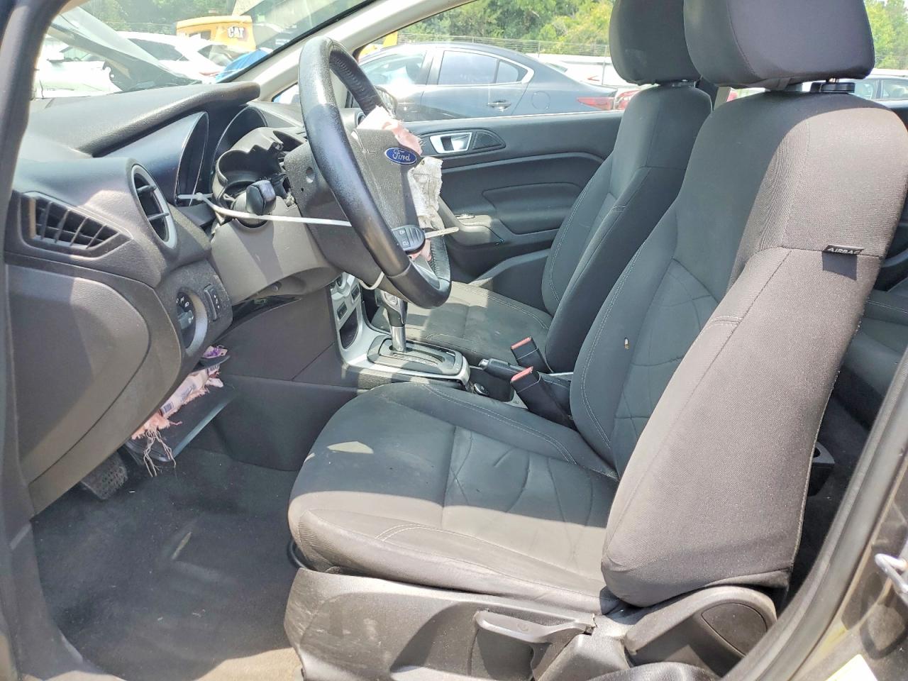 2015 Ford Fiesta Se Charcoal vin: 3FADP4BJ2FM181530