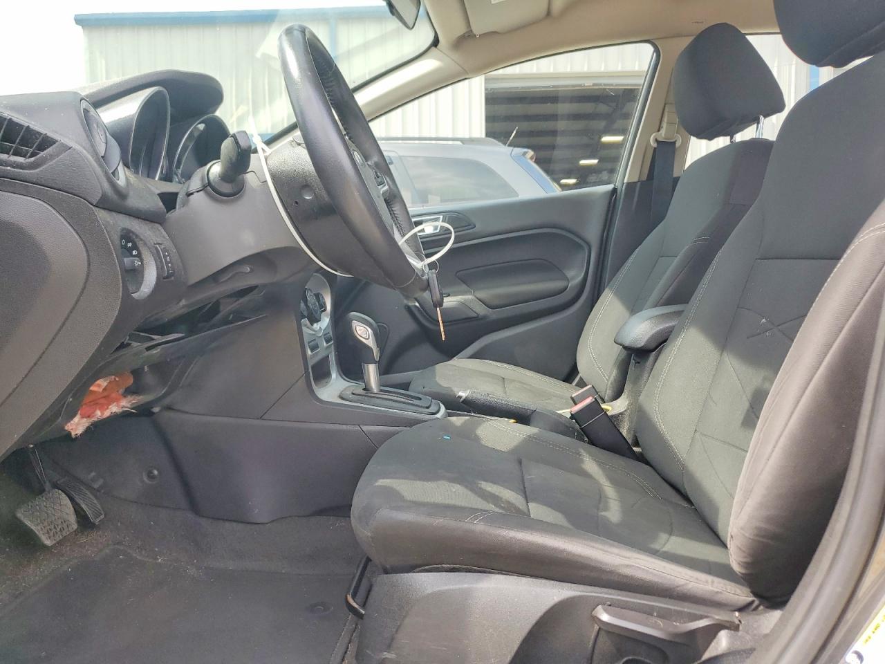 2015 Ford Fiesta Se Gray vin: 3FADP4BJ2FM207785