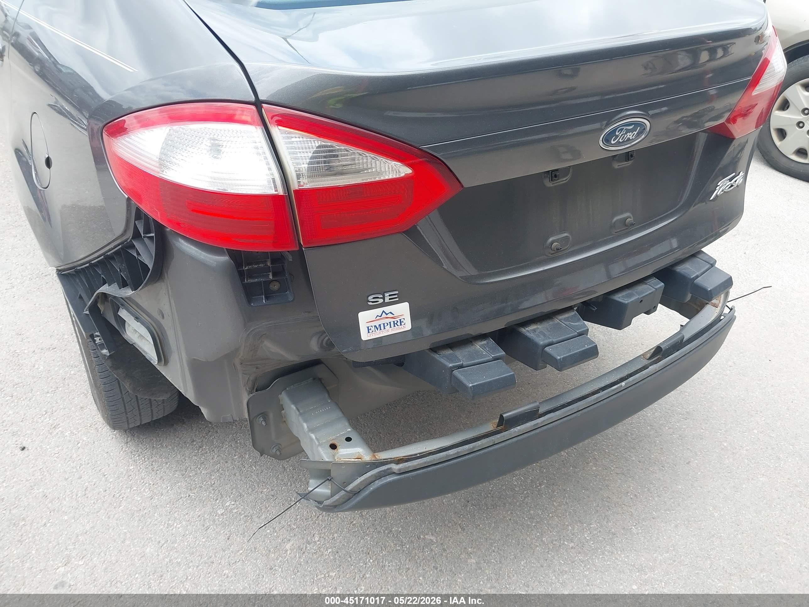 2015 Ford Fiesta Se Gray vin: 3FADP4BJ2FM221105