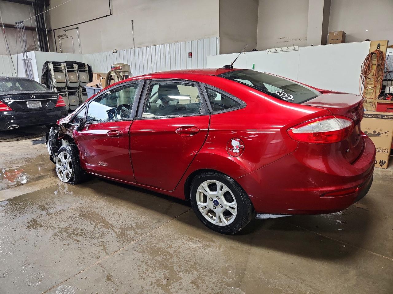 2015 Ford Fiesta Se Red vin: 3FADP4BJ2FM224151