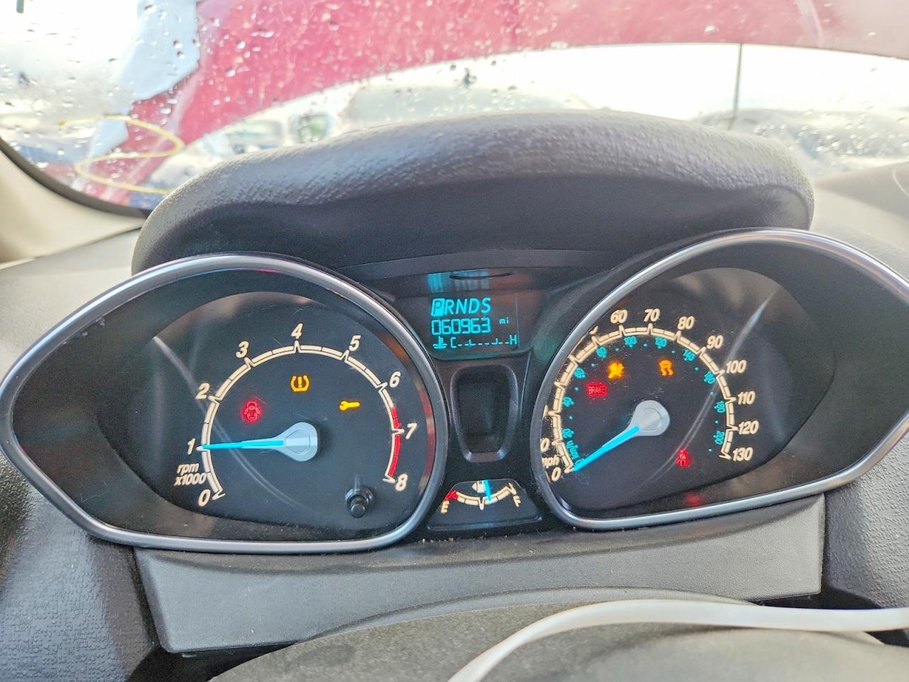 2015 Ford Fiesta Se Red vin: 3FADP4BJ2FM224151