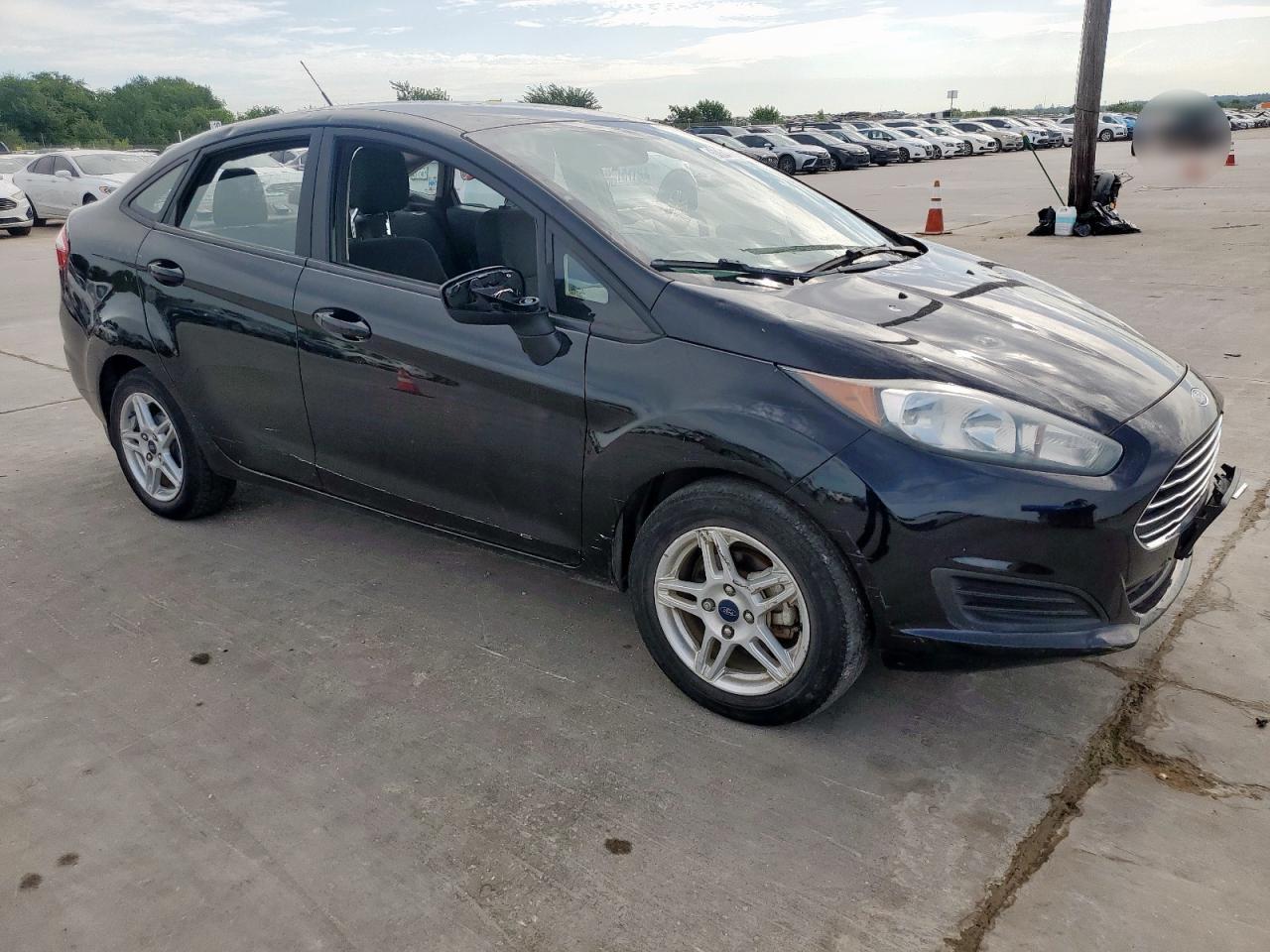 2018 Ford Fiesta Se Black vin: 3FADP4BJ2JM111888